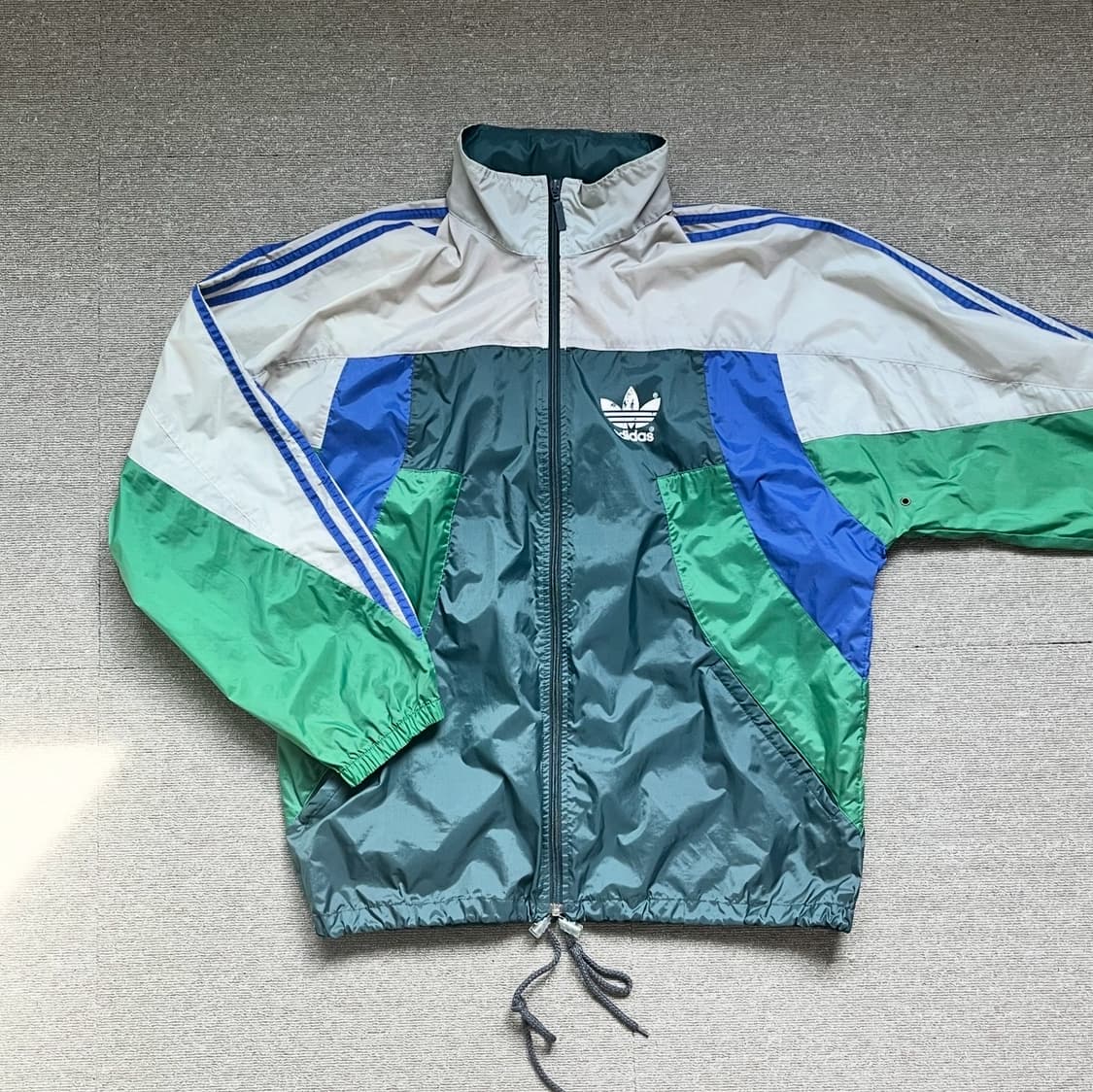 아디다스 윈드 브레이커 바람막이 상품이미지1