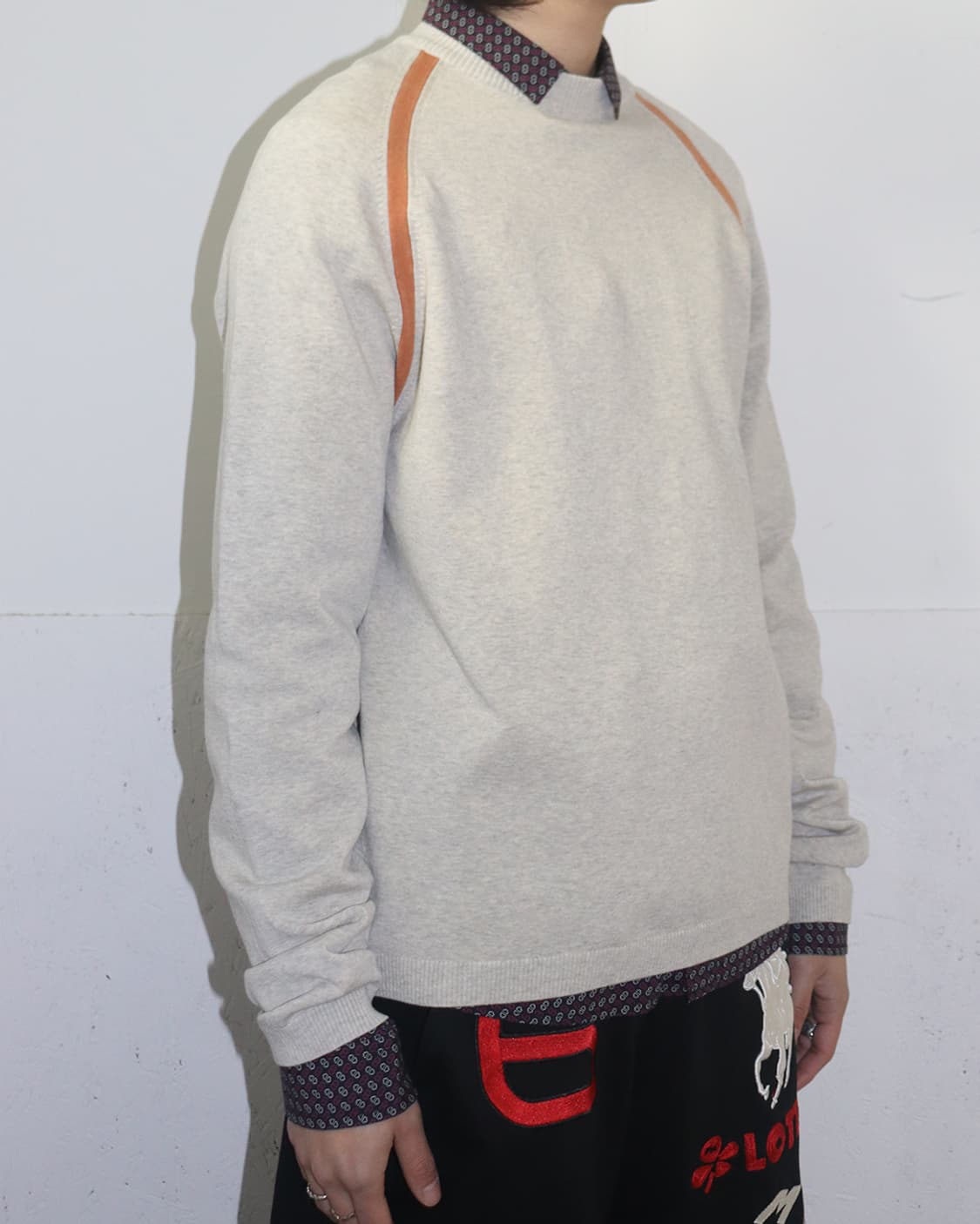 버버리 라인 디테일 래글런 스웨트셔츠 상품이미지2