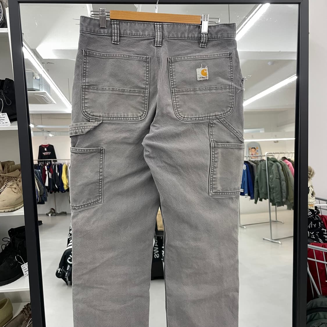 칼하트 OG 더블니 페이딩 카펜터 덕캔버스 워크팬츠 상품이미지4