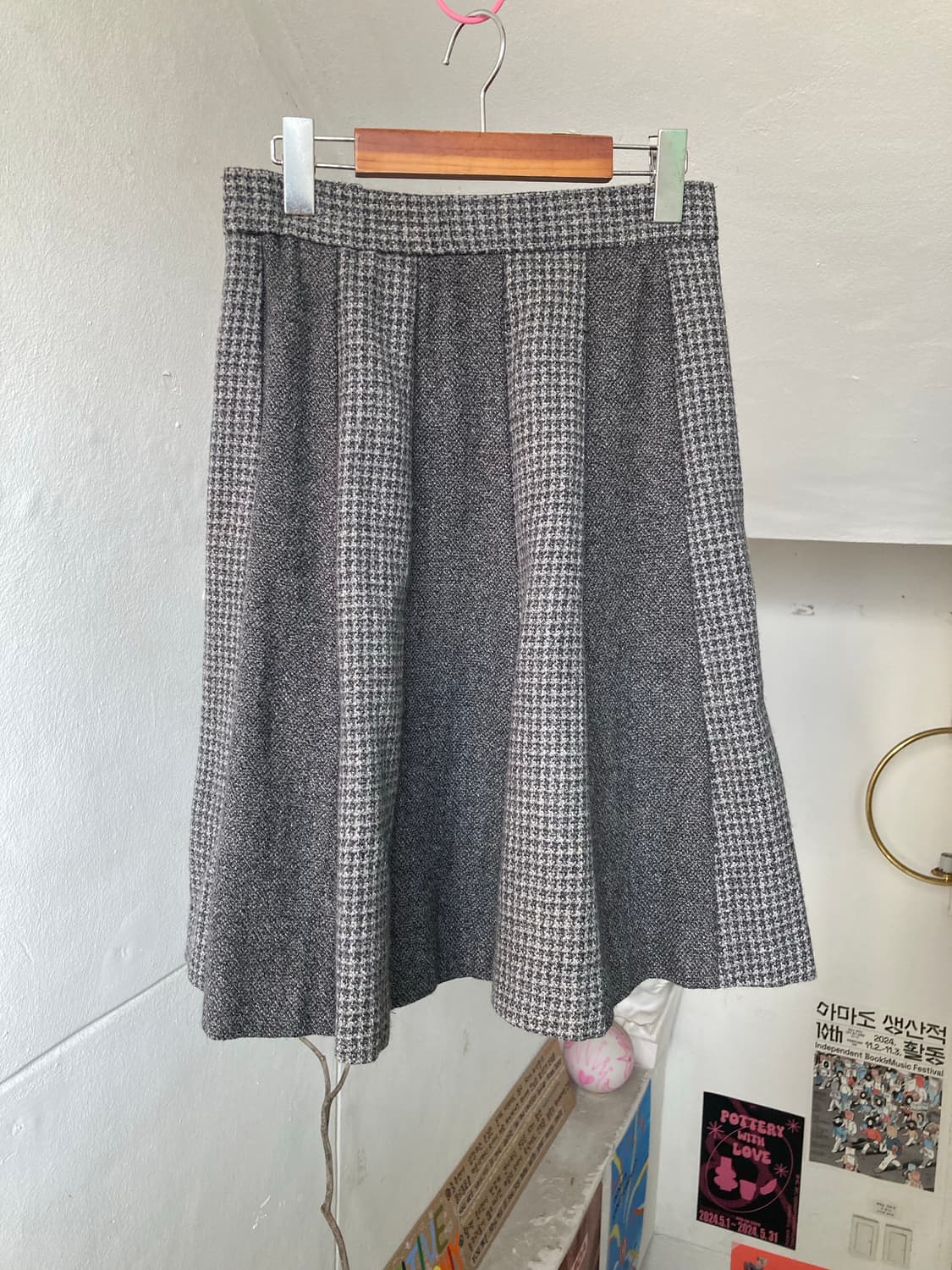 단추 포인트 울 플리츠 스커트 상품이미지5