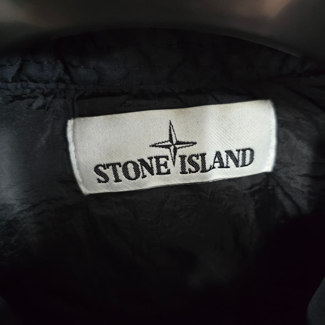 스톤아일랜드 크링클랩스 논후드 패딩 m사이즈 95 판매 상품이미지2