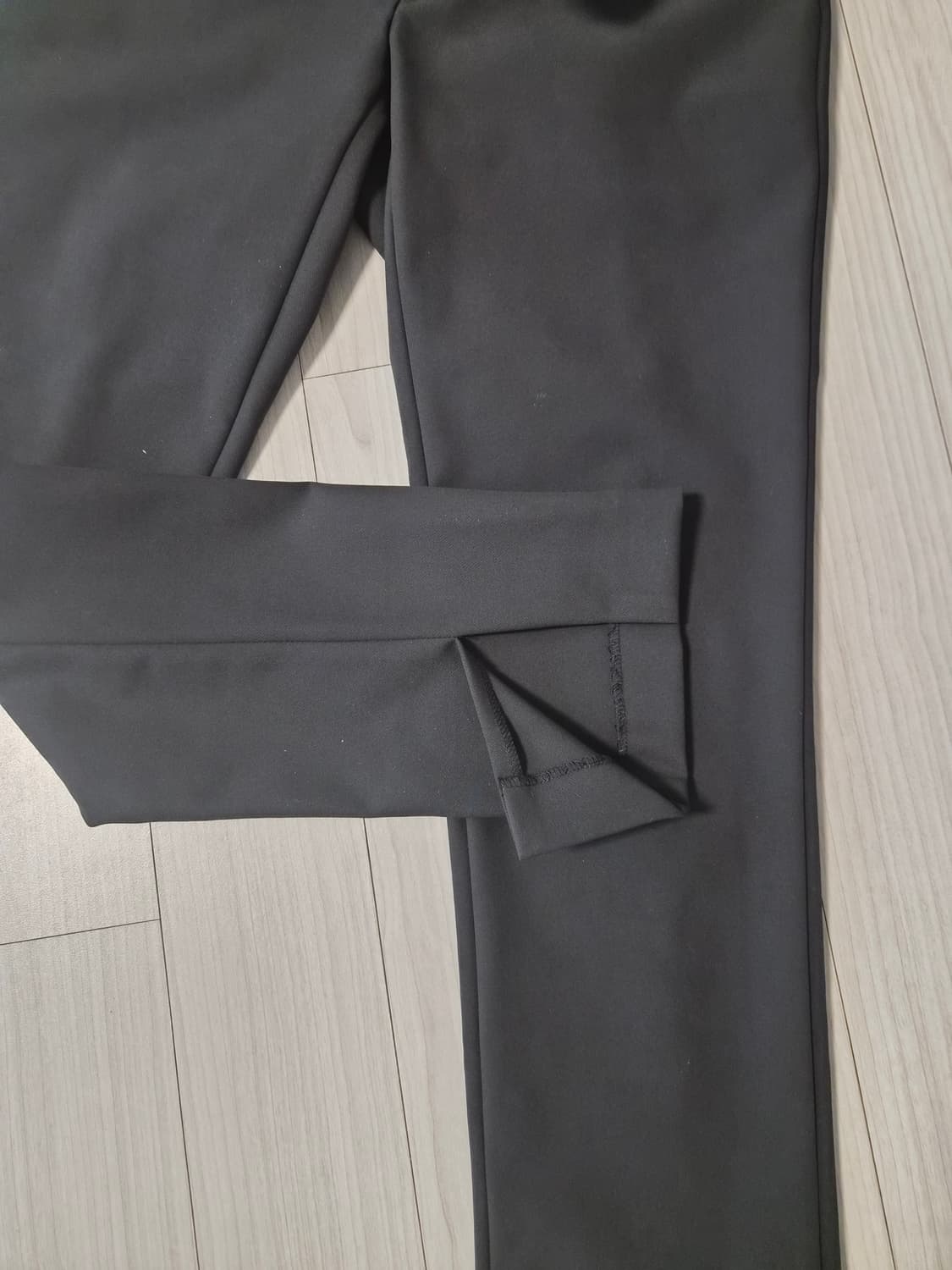 [SJ SJ] 슬림 일자핏 밴딩 팬츠 (차콜/다크그레이) 상품이미지4