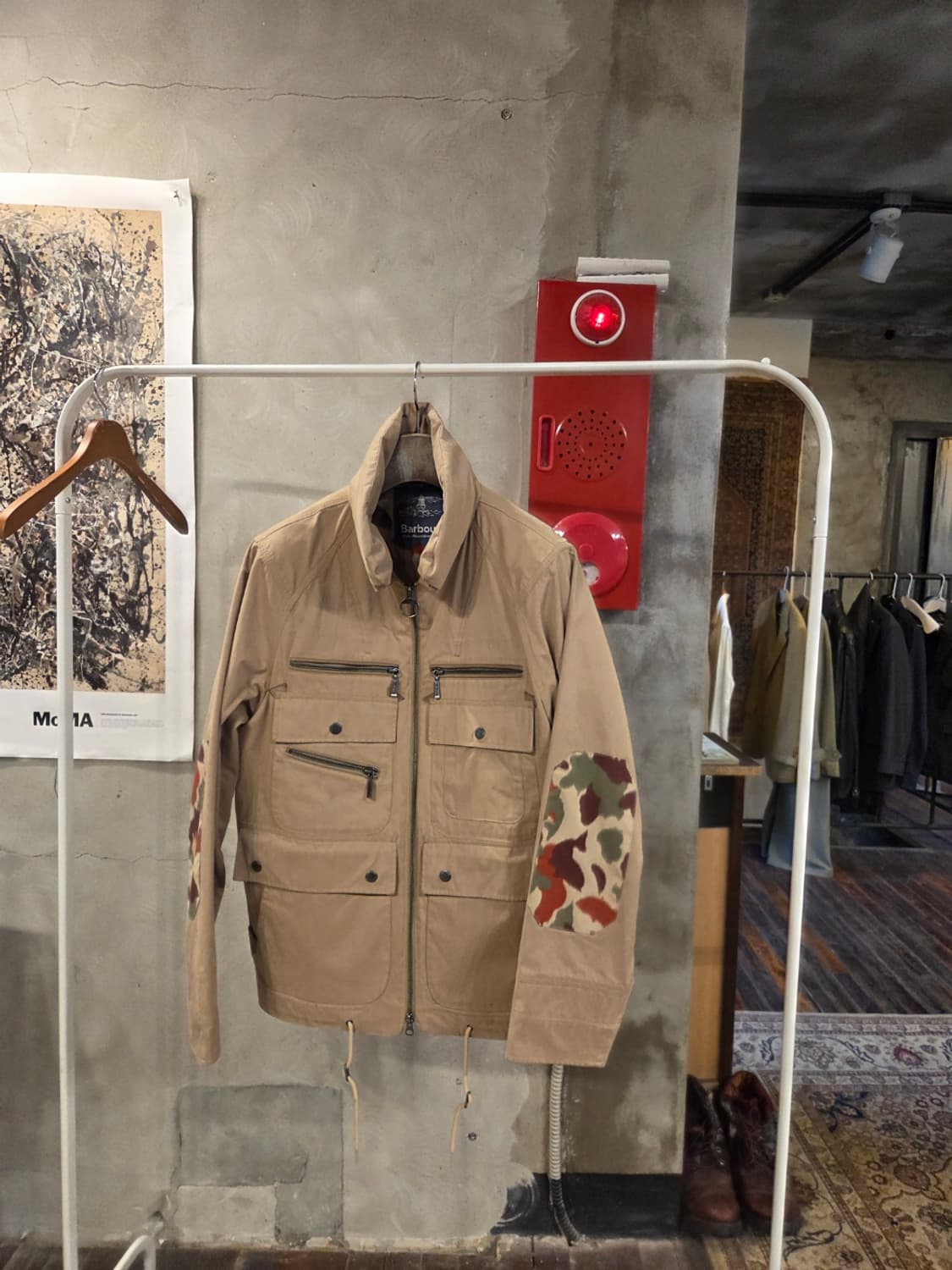 바버 × 화이트마운티어링  상품이미지1