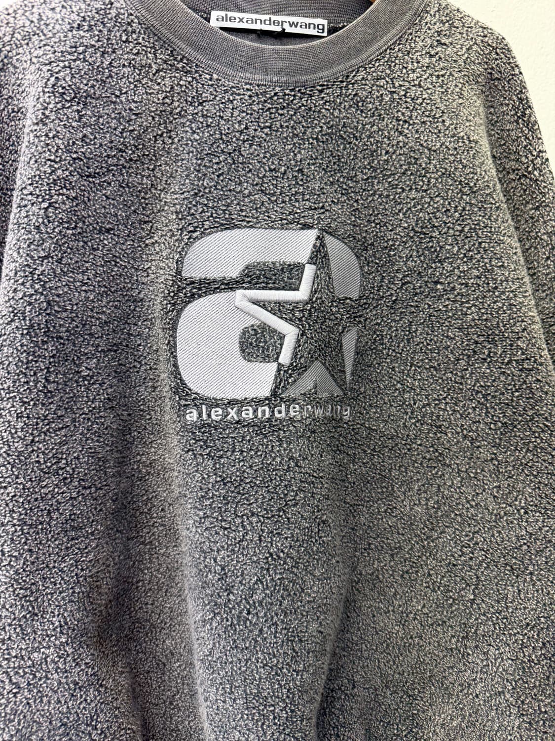 정품) 알렉산더왕 여성 오버사이즈 로고 플리스 맨투맨 XS 상품이미지4