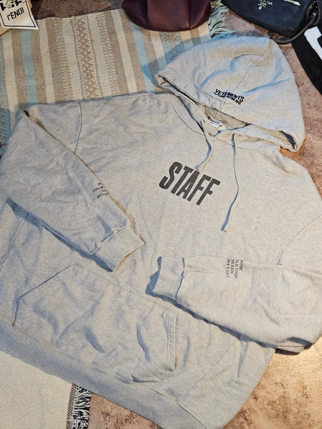 베트멍 STAFF 디자인 후드티 상품이미지3