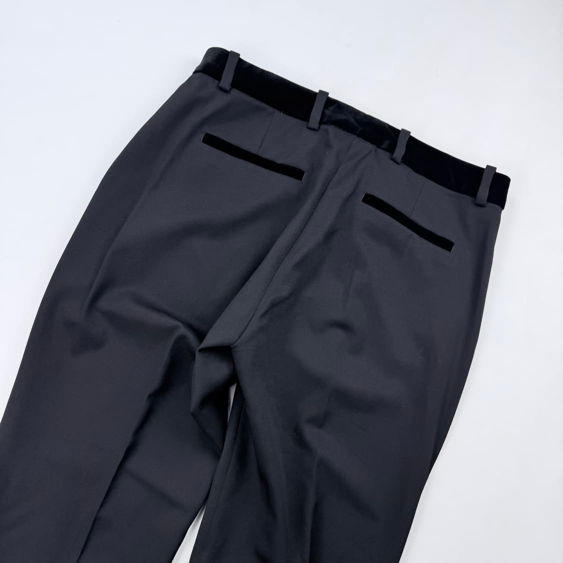 더쿠플스 벨벳 포인트 핀턱 슬랙스 상품이미지8