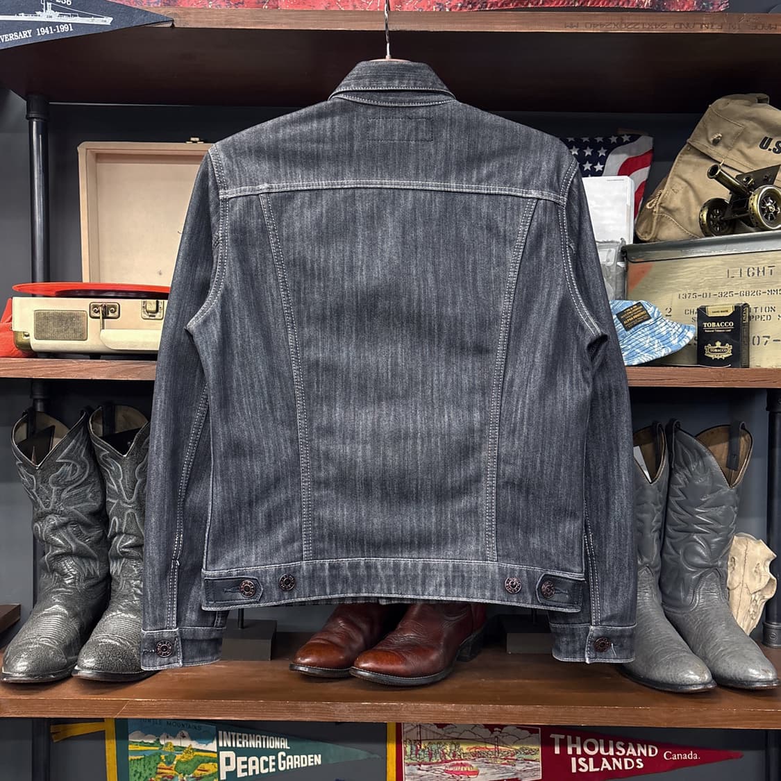 에드윈 Edge Wild Fire 워시드블랙 데님 트러커 자켓 N1090 상품이미지2