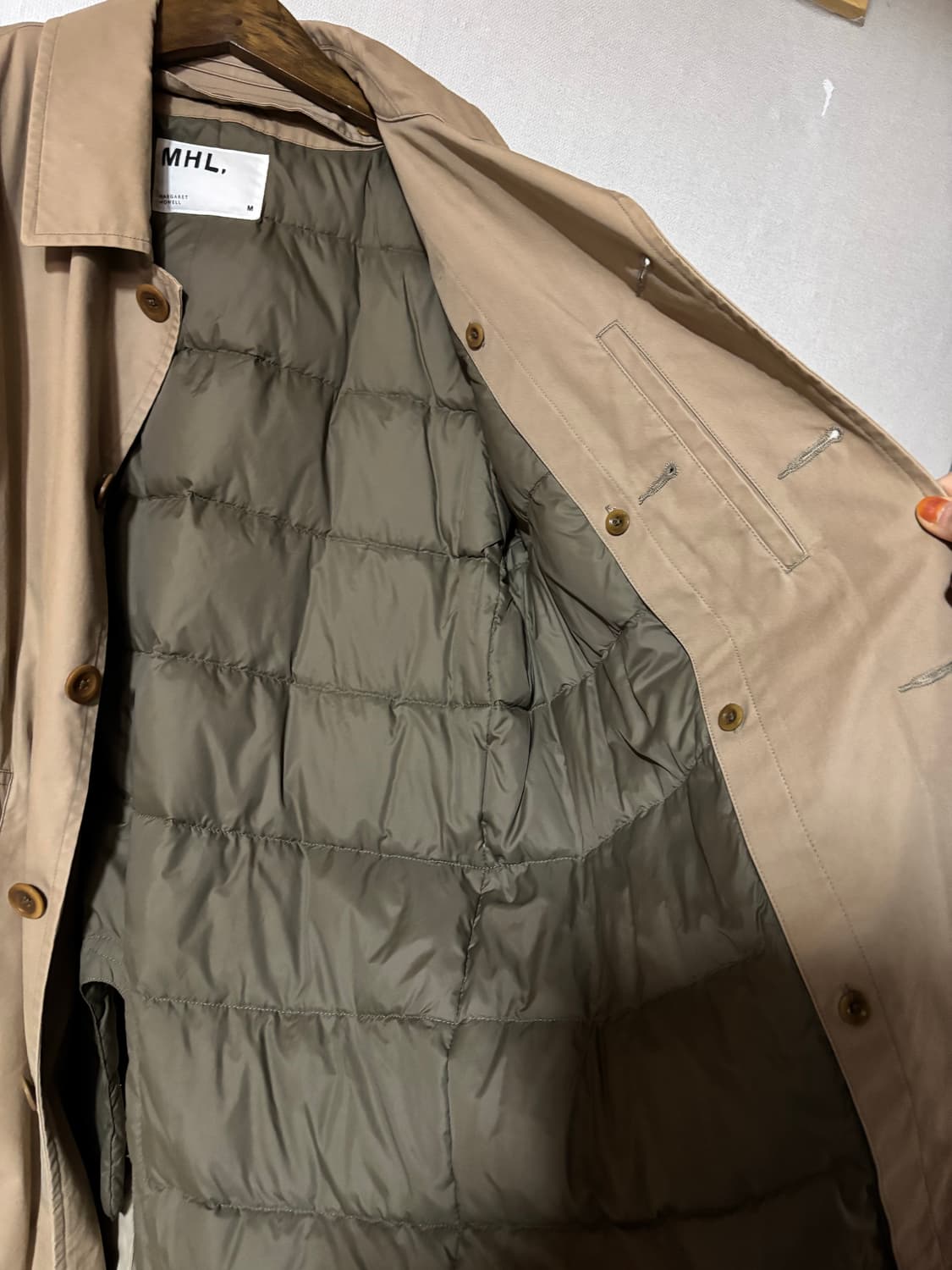 마가렛호웰 코트 상품이미지2