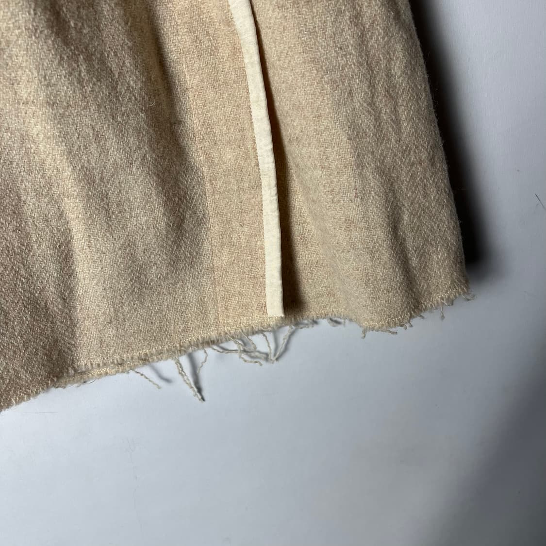 [Hannoh Wessel] x해리스트위드 아카이브 울 랩스커트 상품이미지3