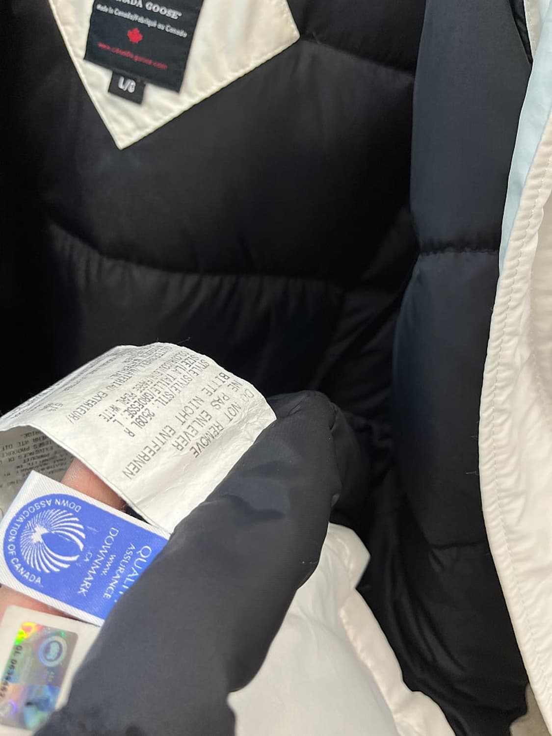 여) 캐나다구스 블랙와펜 롱패딩 상품이미지6