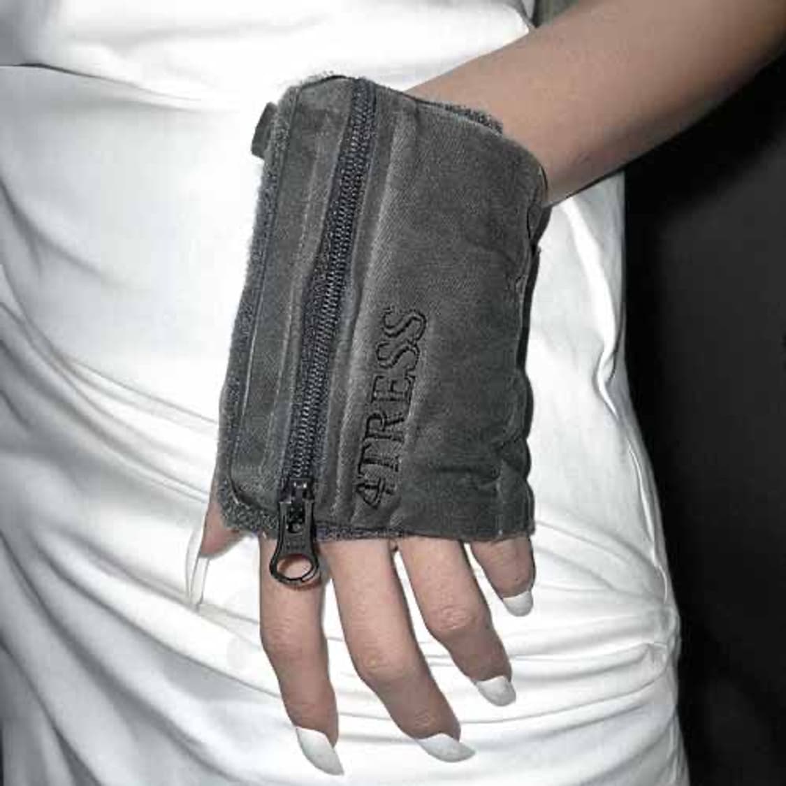 WRAP WALLET KEYRING 01 / ASH BLACK 상품이미지5