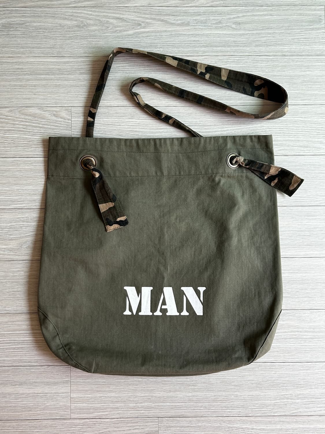 준야와타나베 숄더백 상품이미지1