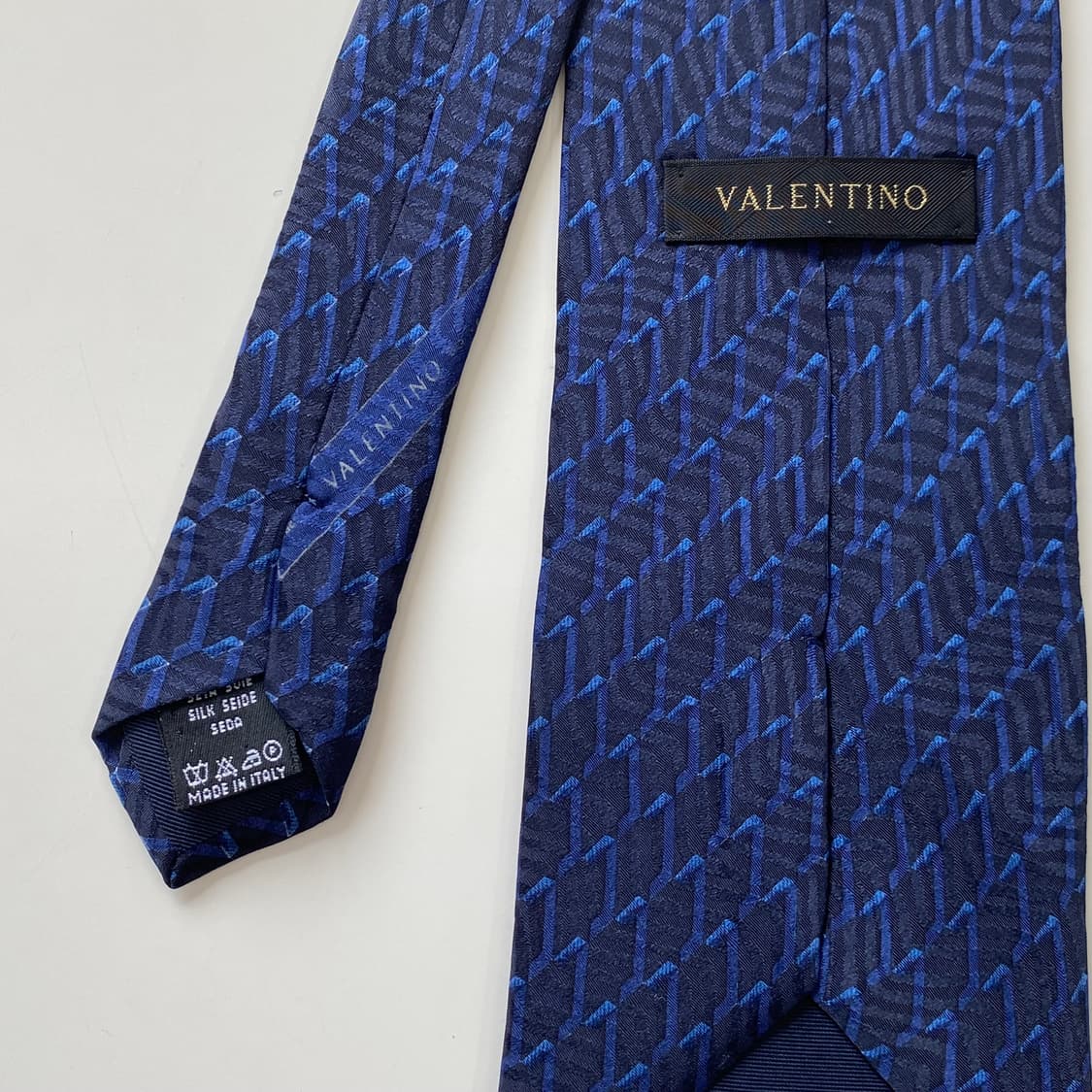 신형 발렌티노(VALENTINO) 정품 명품 넥타이 상품이미지5