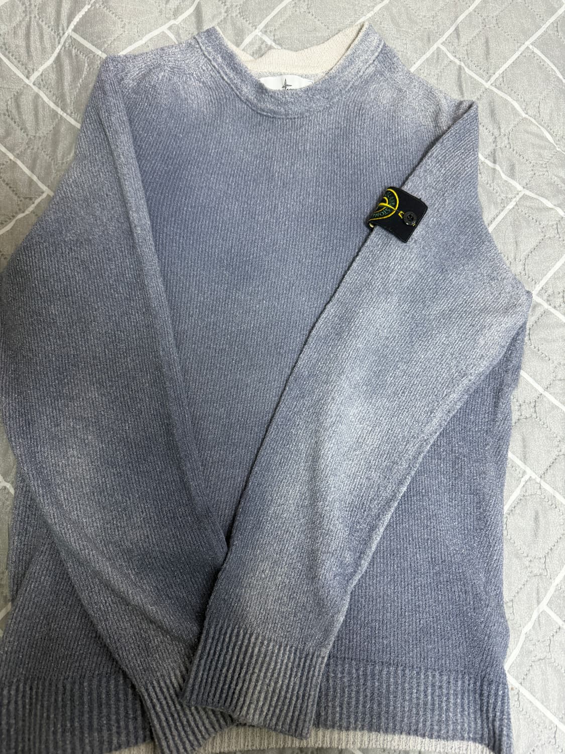 스톤아일랜드 남자 니트 s사이즈(실물 이쁨) 상품이미지1