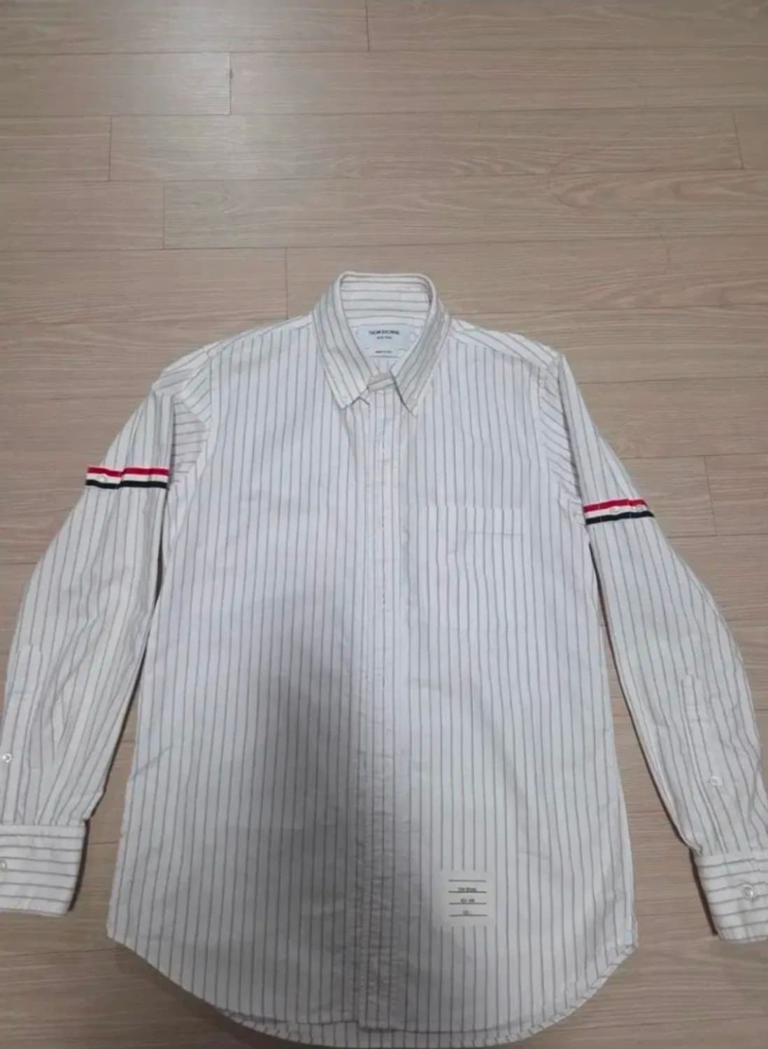 [새상품급]톰브라운 RWB스트라이프 셔츠 1사이즈 상품이미지4