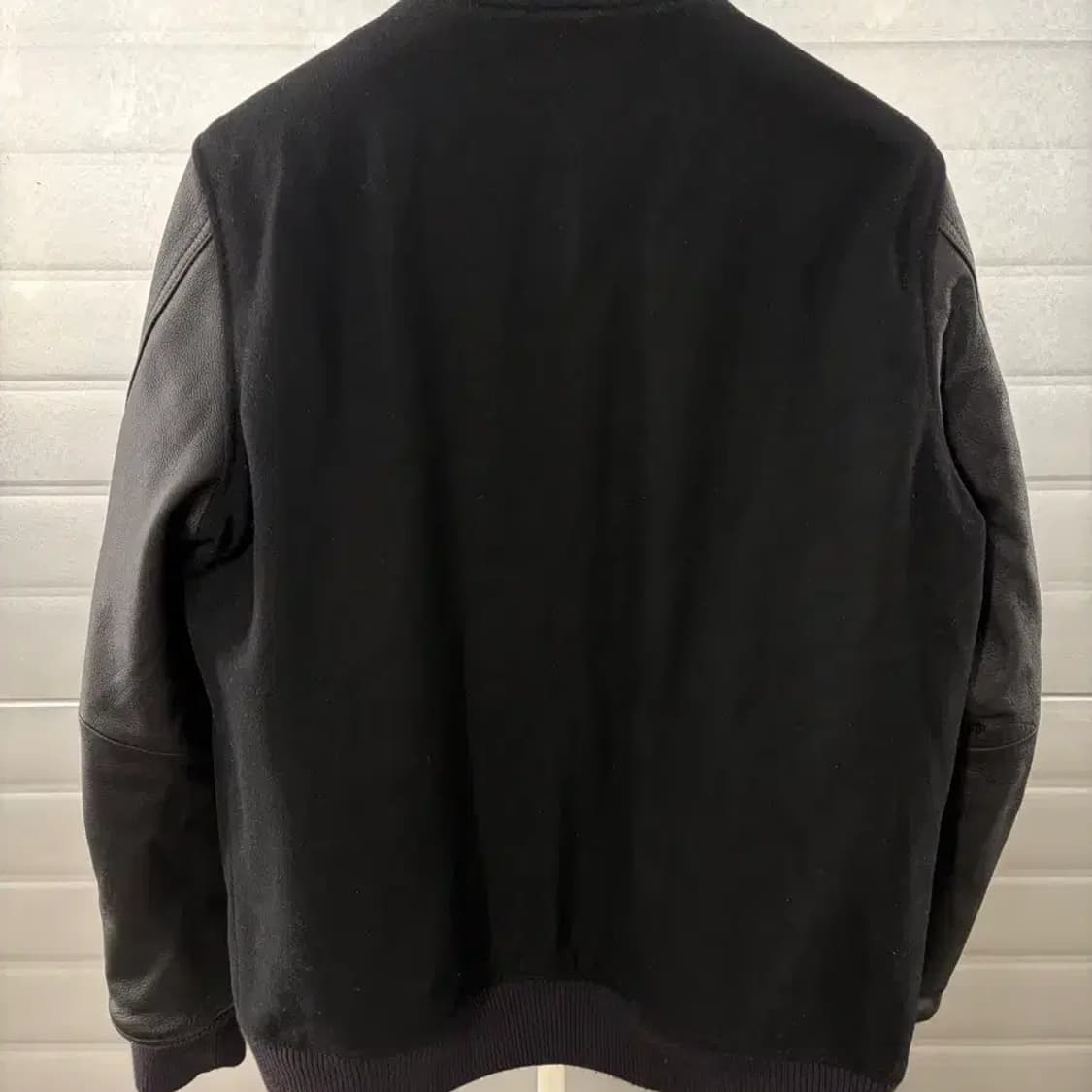 Nike leather varsity jacket XL 상품이미지5