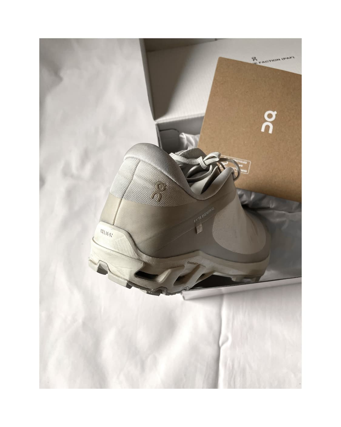 [260]포스트 아카이브 팩션 온 러닝 클라우드벤처 화이트 상품이미지7