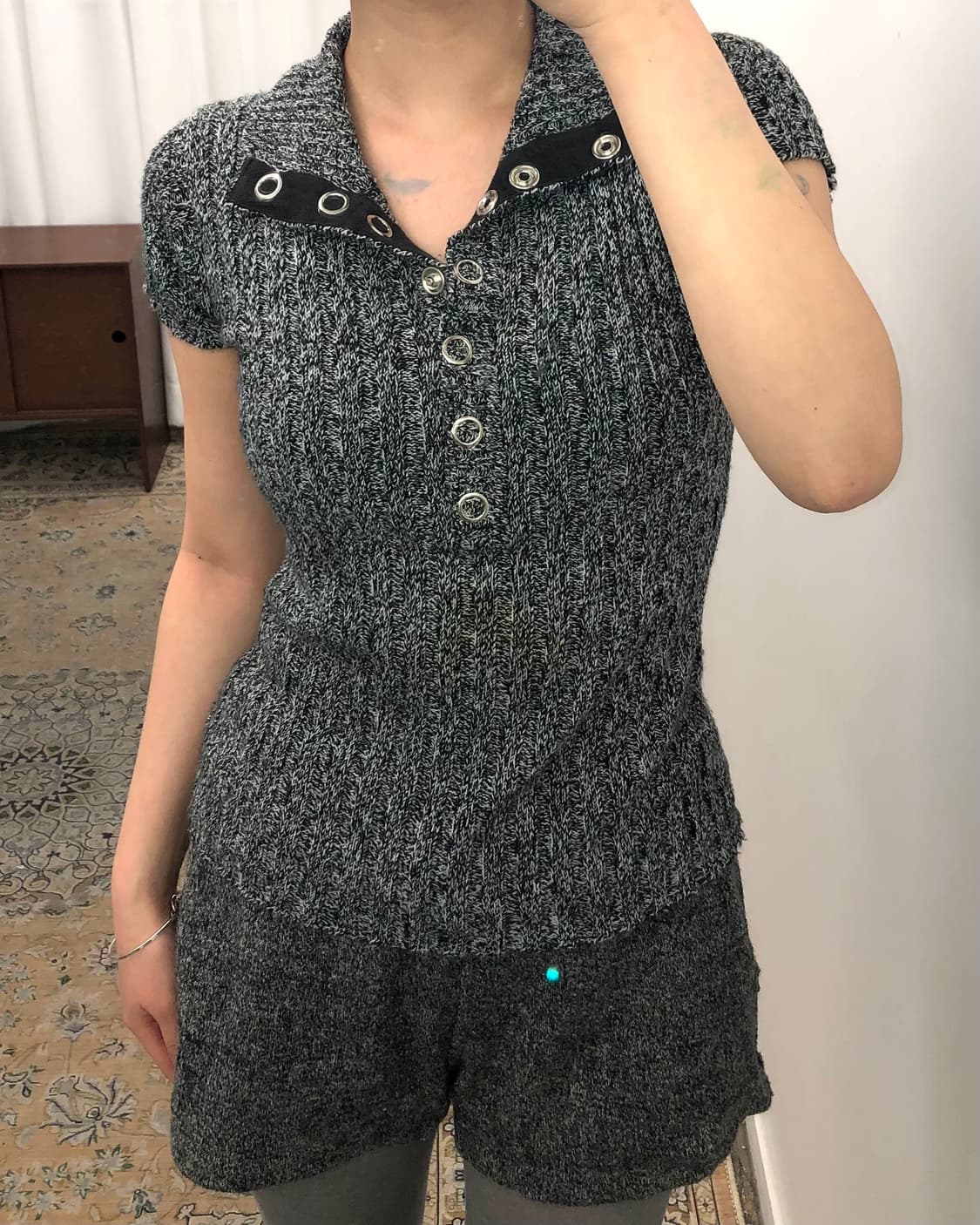 그레이 카라 니트 반팔 상품이미지4