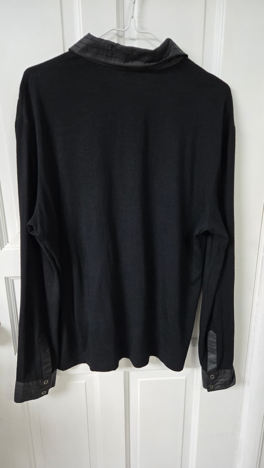 솔리드옴므 배색 카라티셔츠 상품이미지4