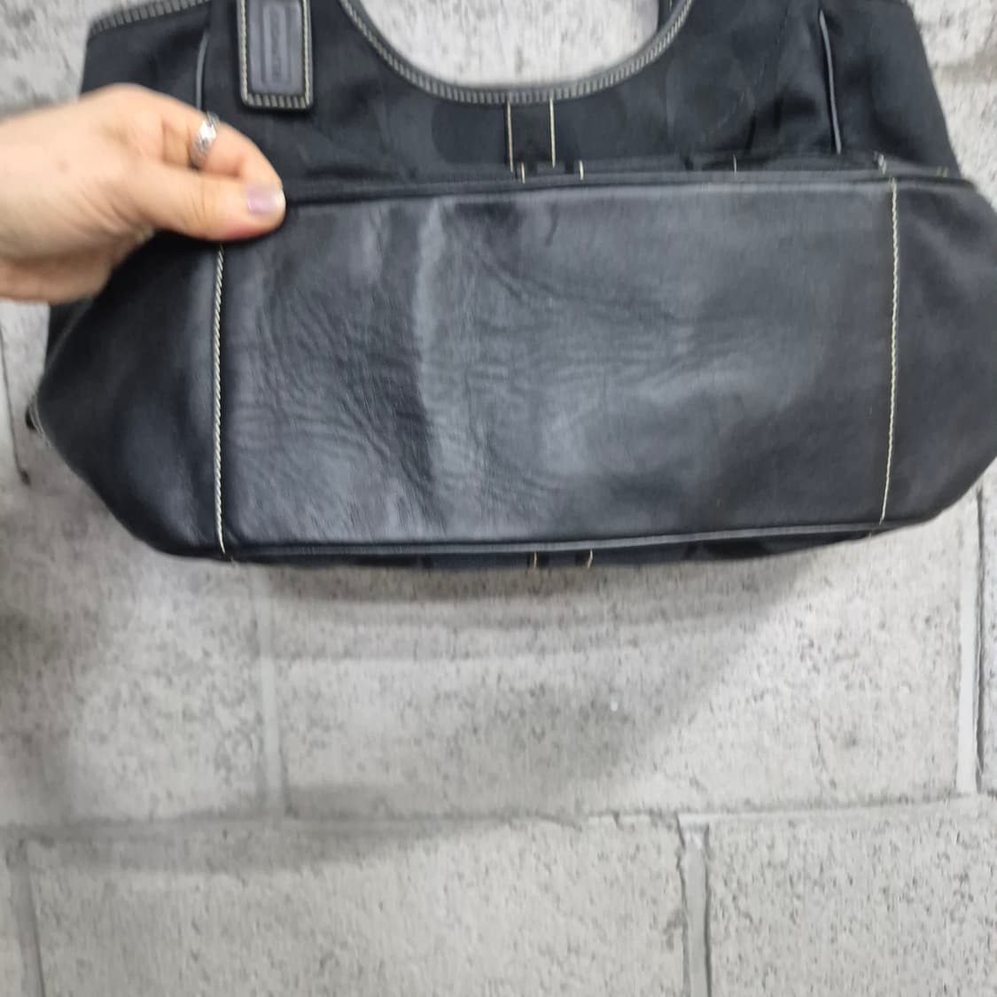 코치 에르고 시그니처 숄더백 상품이미지7