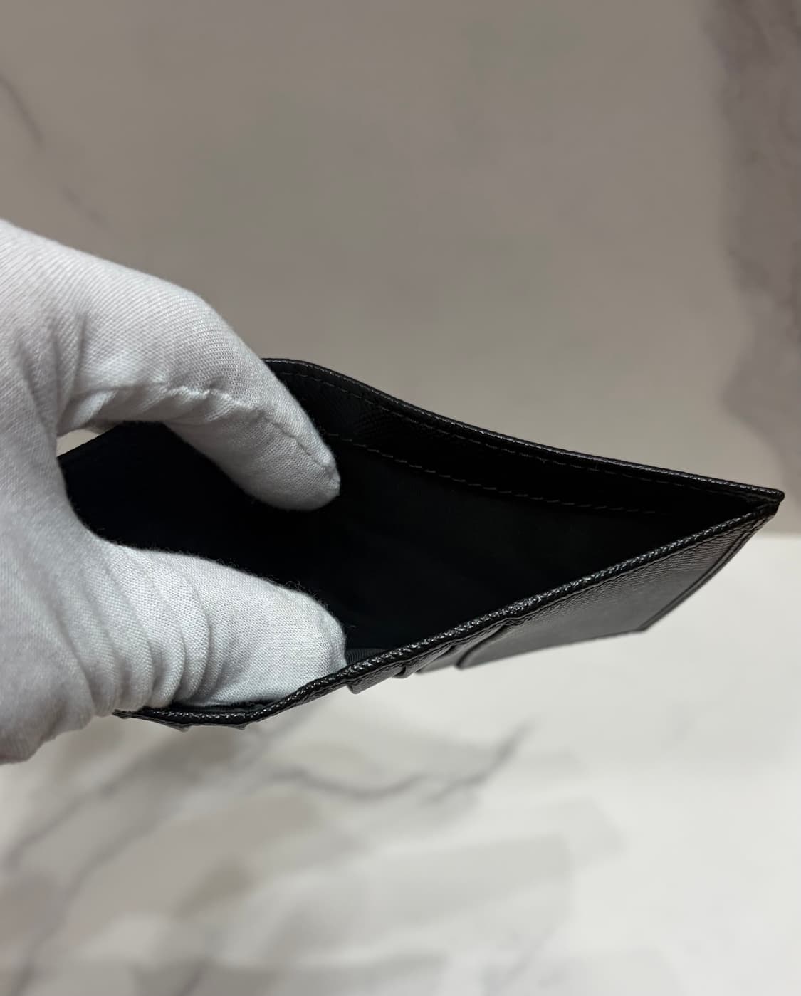 [정품] S급 프라다 사피아노 반지갑 상품이미지4