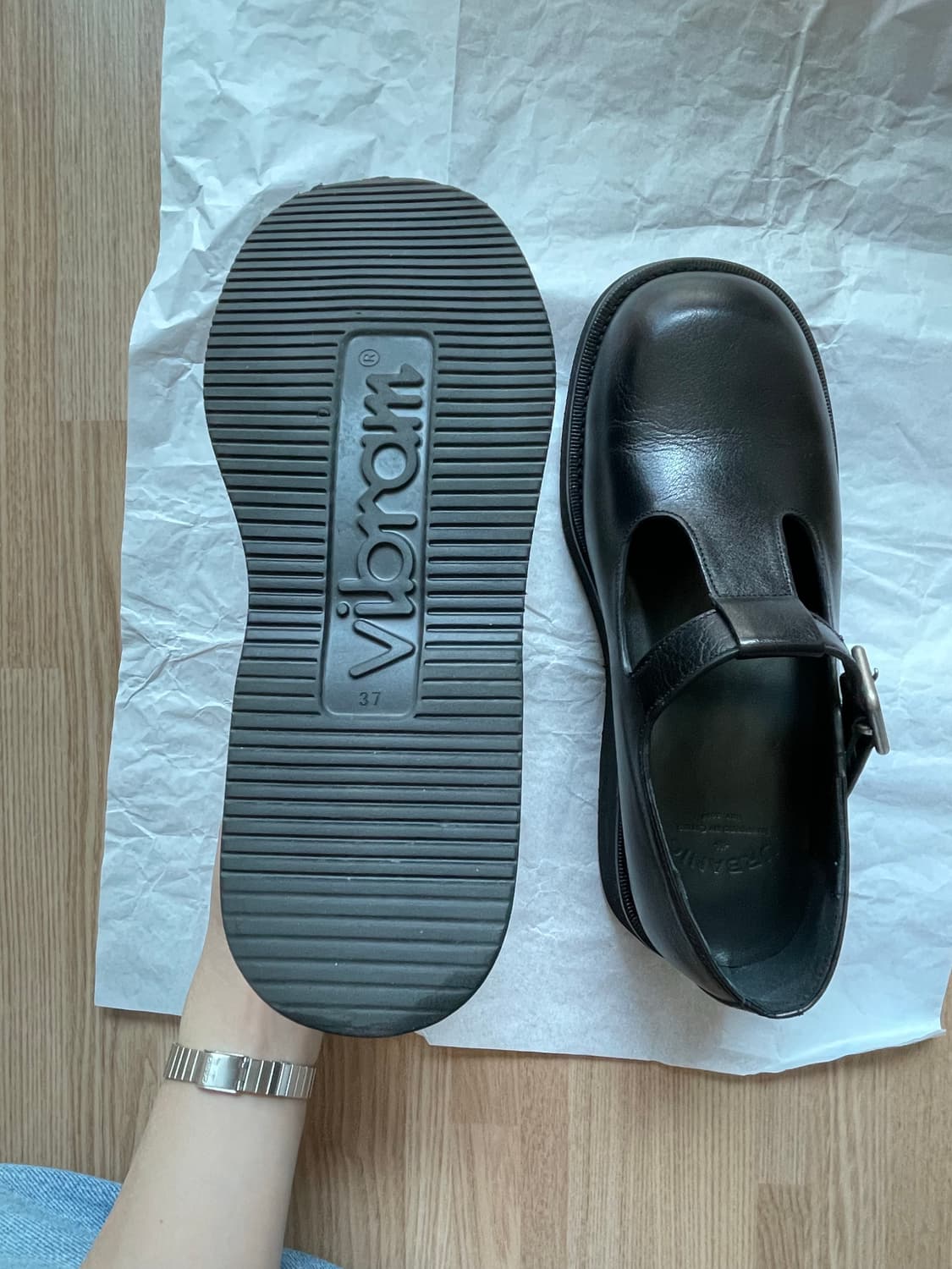 얼바닉30 urbanic30 티스트랩 비브람 로퍼 t-strap 상품이미지5