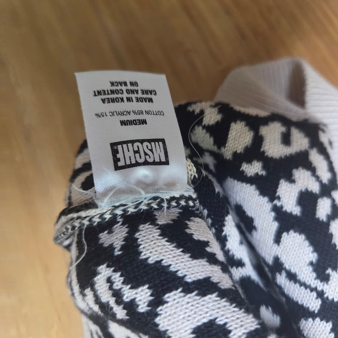 미스치프 레오파드 니트 베스트 (M)
 상품이미지3