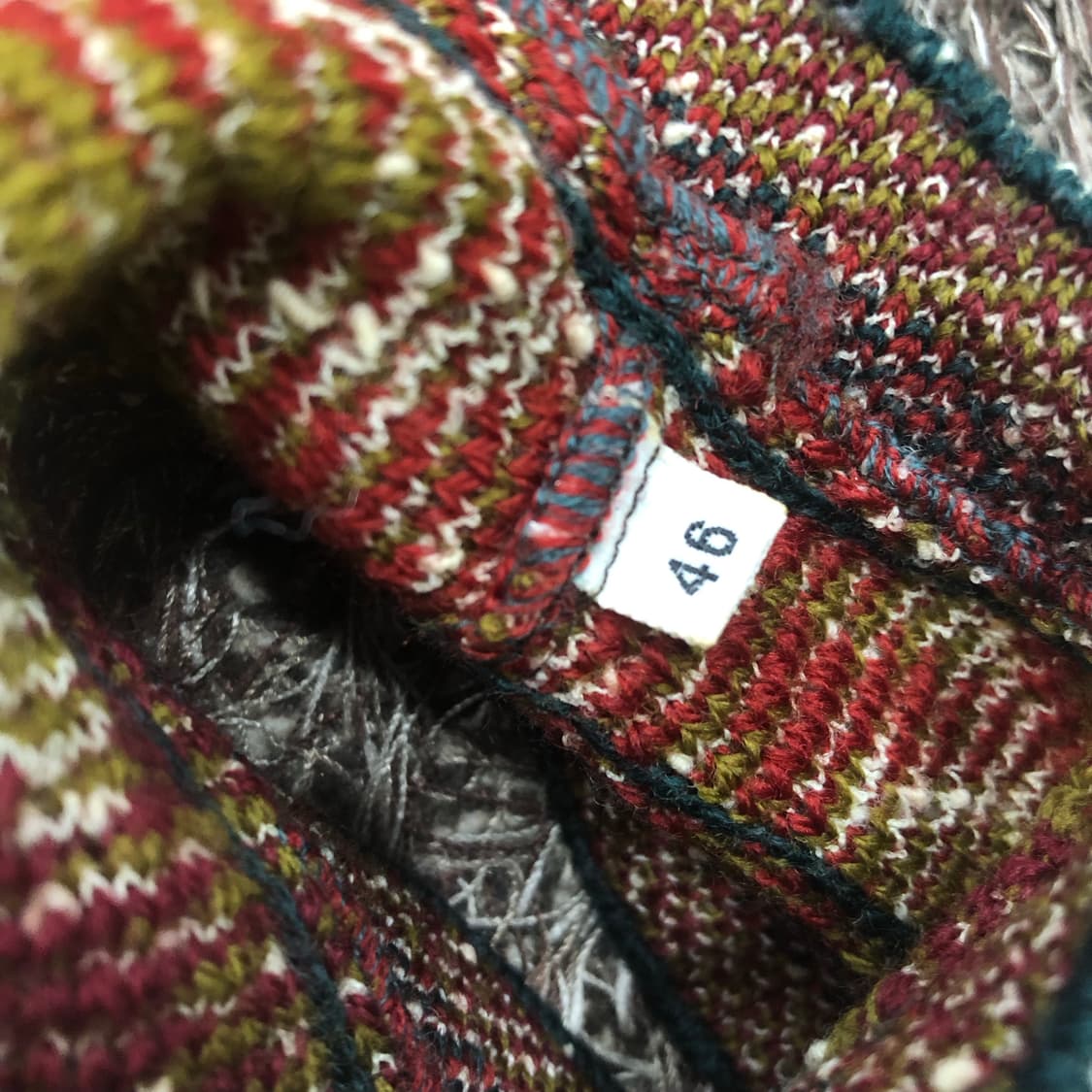 미쏘니 울 멀티컬러 패턴 니트 탑 베스트 상품이미지5