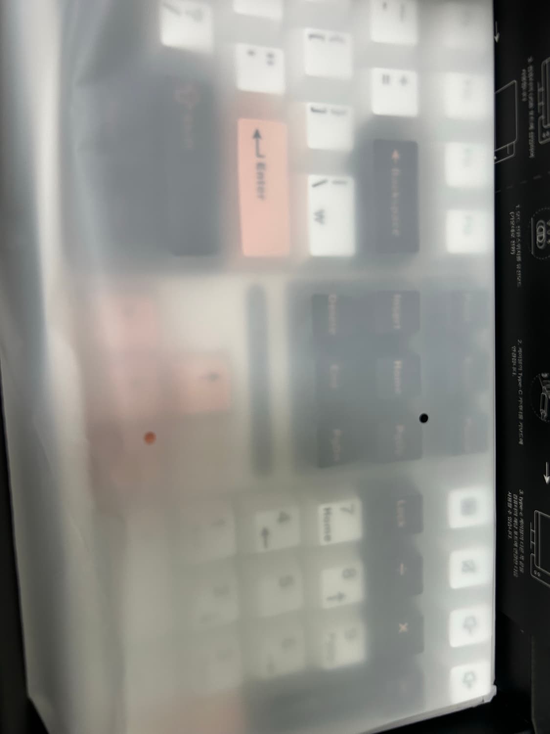 핫스왑 RGB 가스켓 마운트 기계식 키보드 독거미 키보드 판매 상품이미지2