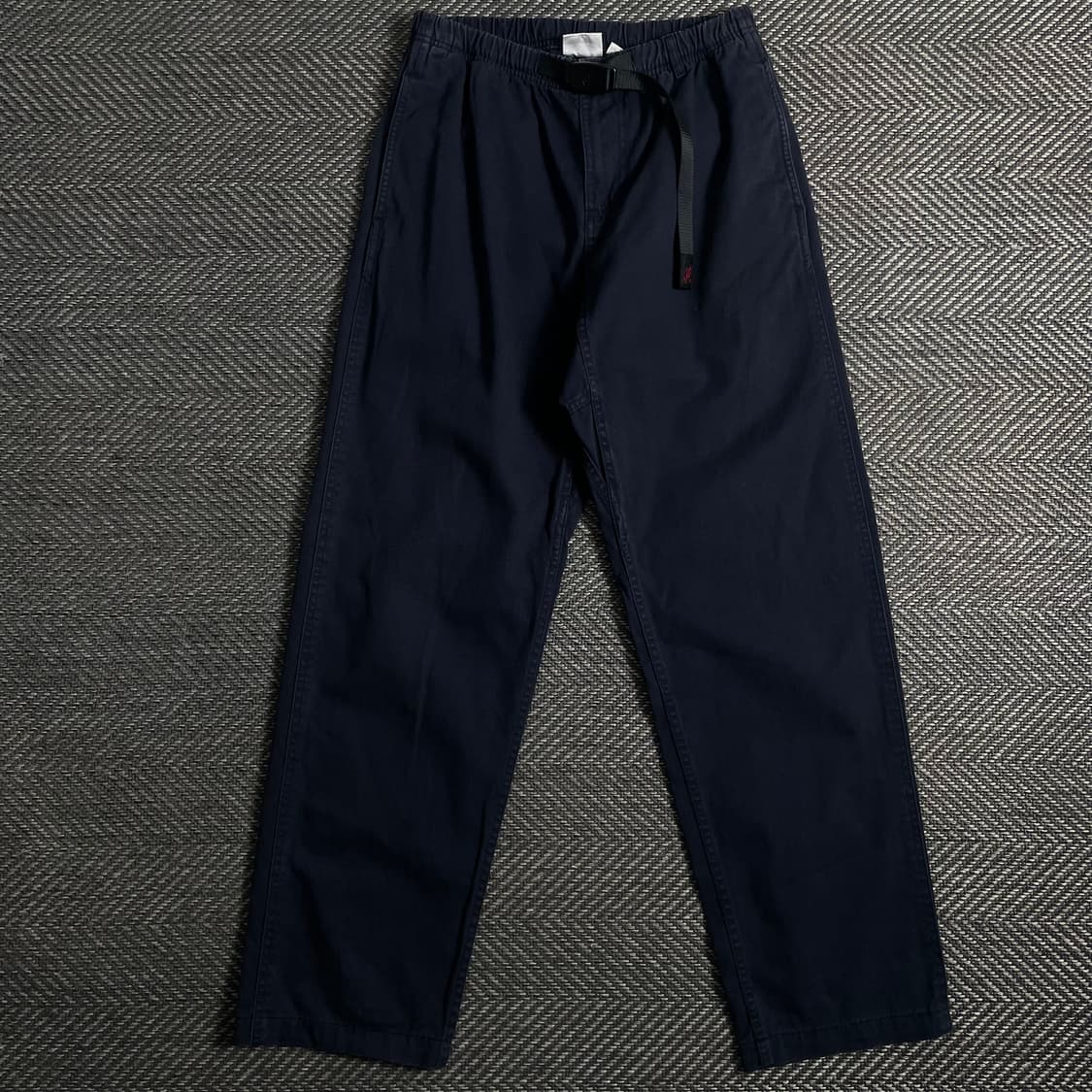 그라미치 벨티드 디테일 아메카지 치노 팬츠o 3813 상품이미지1