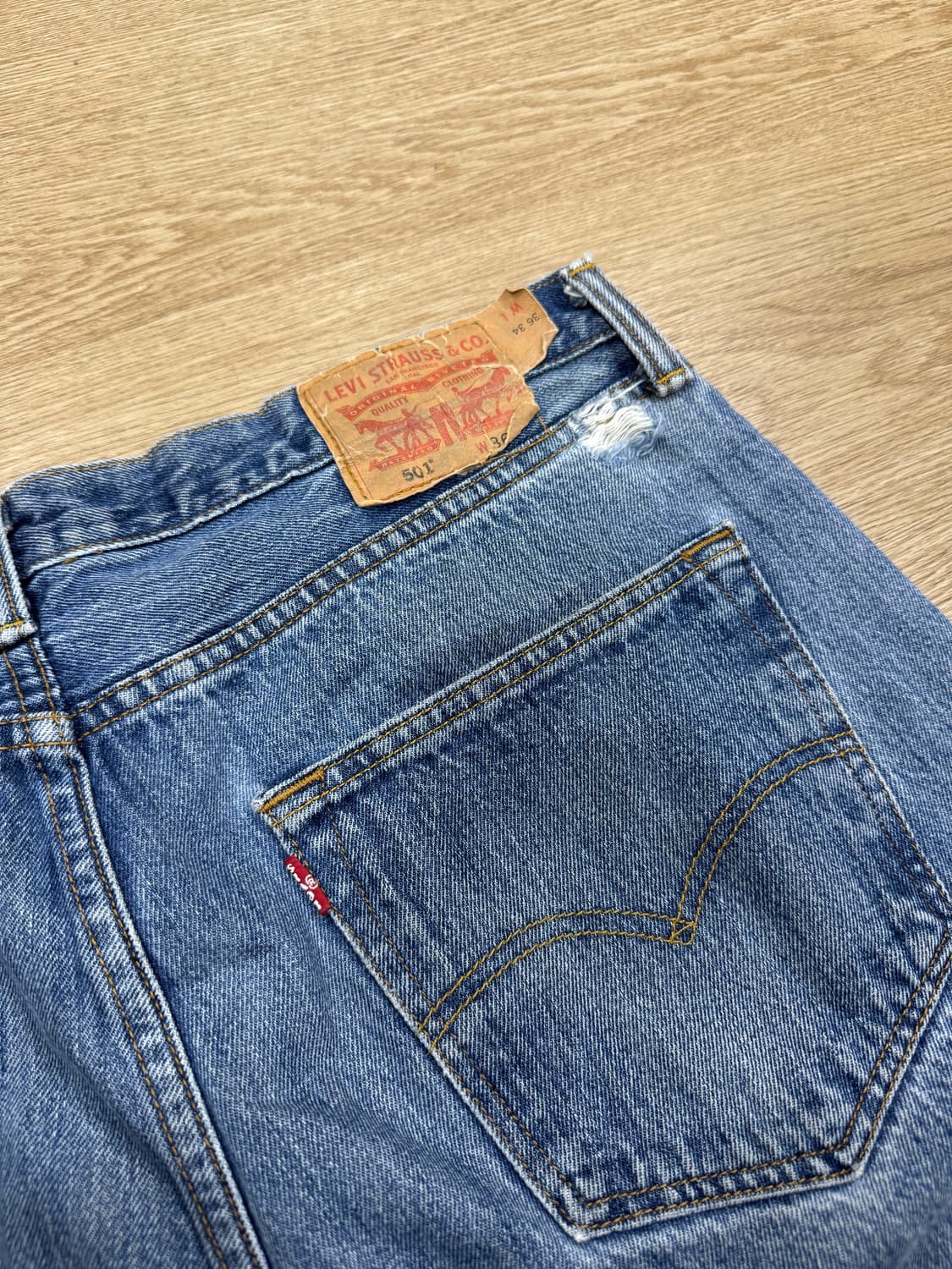 [Levis] 리바이스 501 워싱 중청 (36-34) 상품이미지3