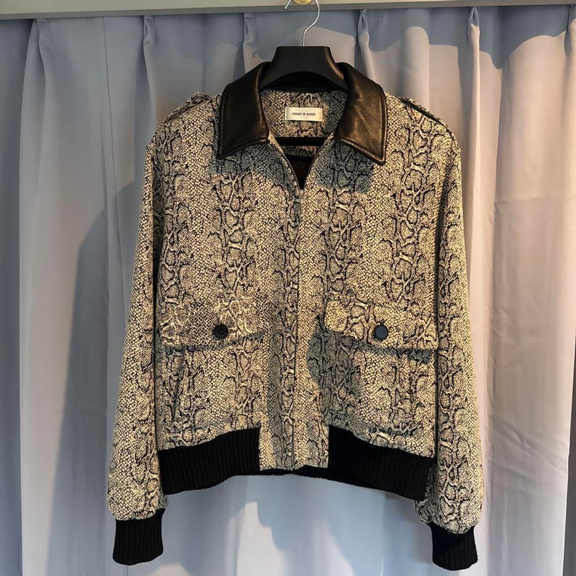 [샤이니 키님 착용] ernest w baker 24ss 파이톤 자켓 상품이미지2