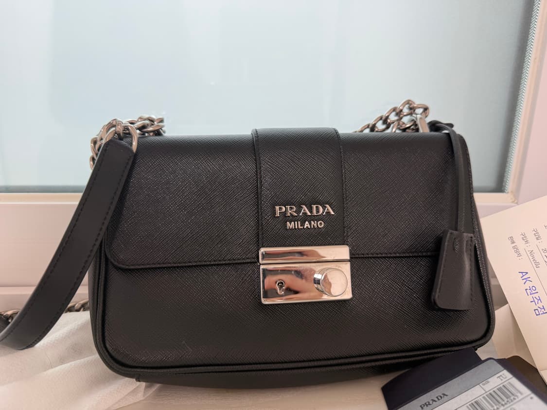 프라다 사피아노 체인 숄더백 상품이미지2