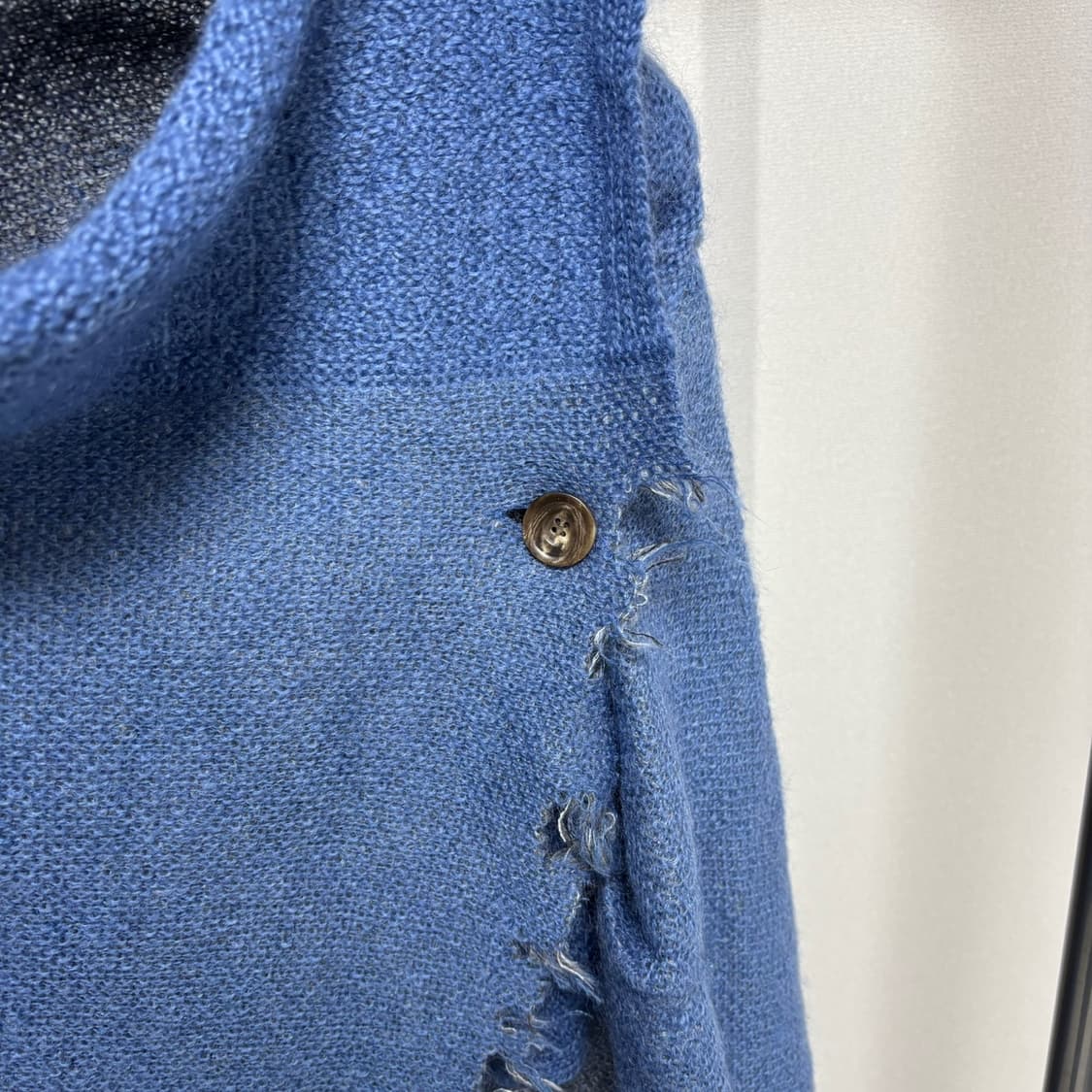 f) perverze 퍼버즈 23fw 모헤어 가디건 상품이미지2