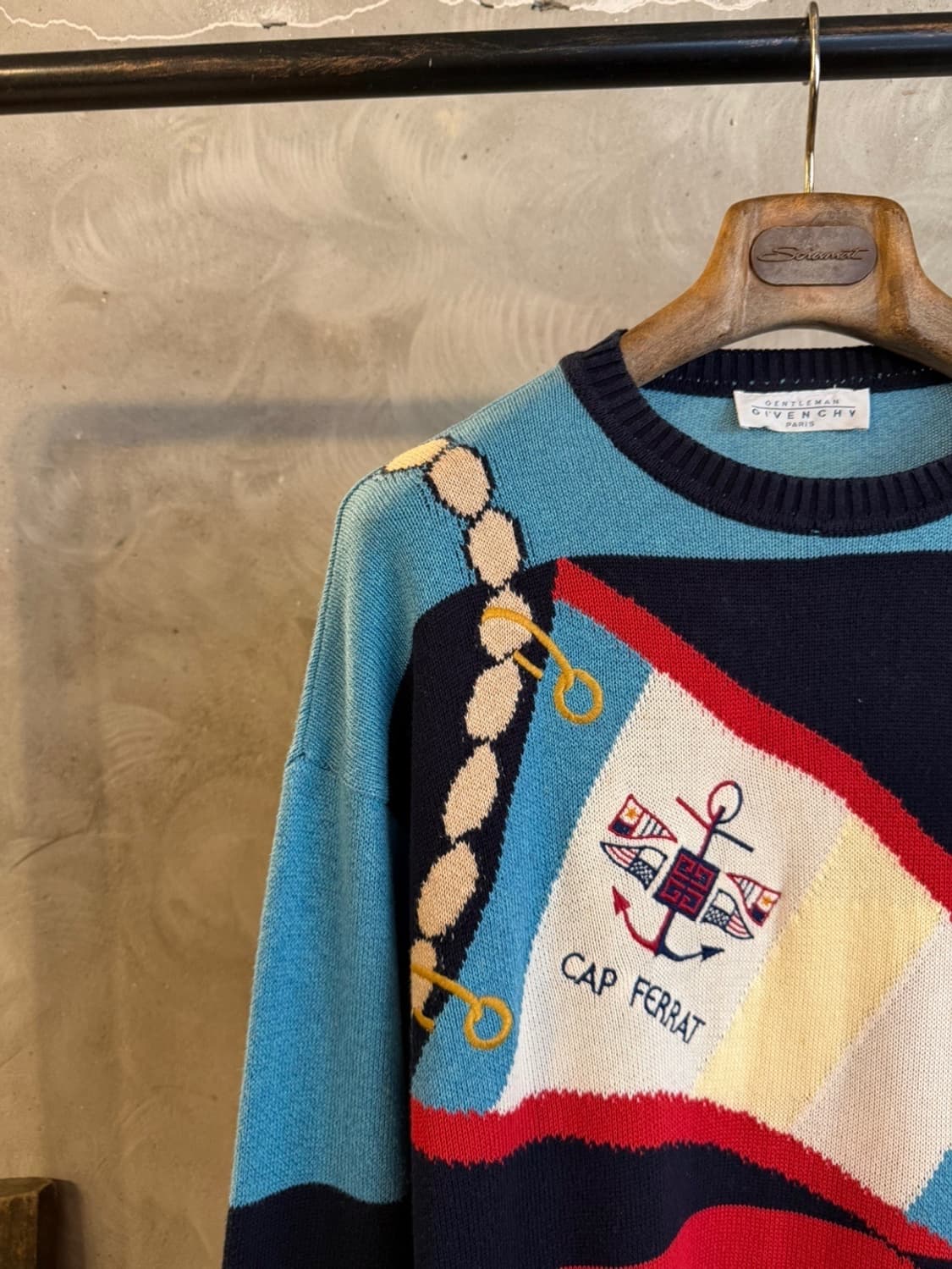 지방시 젠틀맨 아카이브 램스울 니트 105 상품이미지3