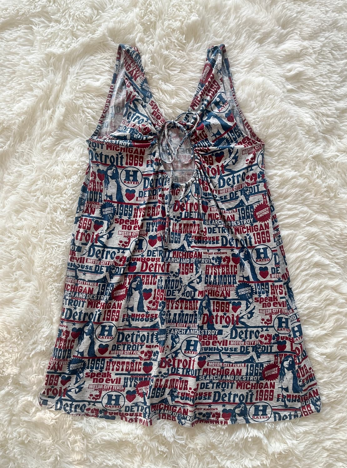 히스테릭 글래머 디트로이드 올오버 로고 그래픽 백스트링 셔링 원피스 상품이미지1