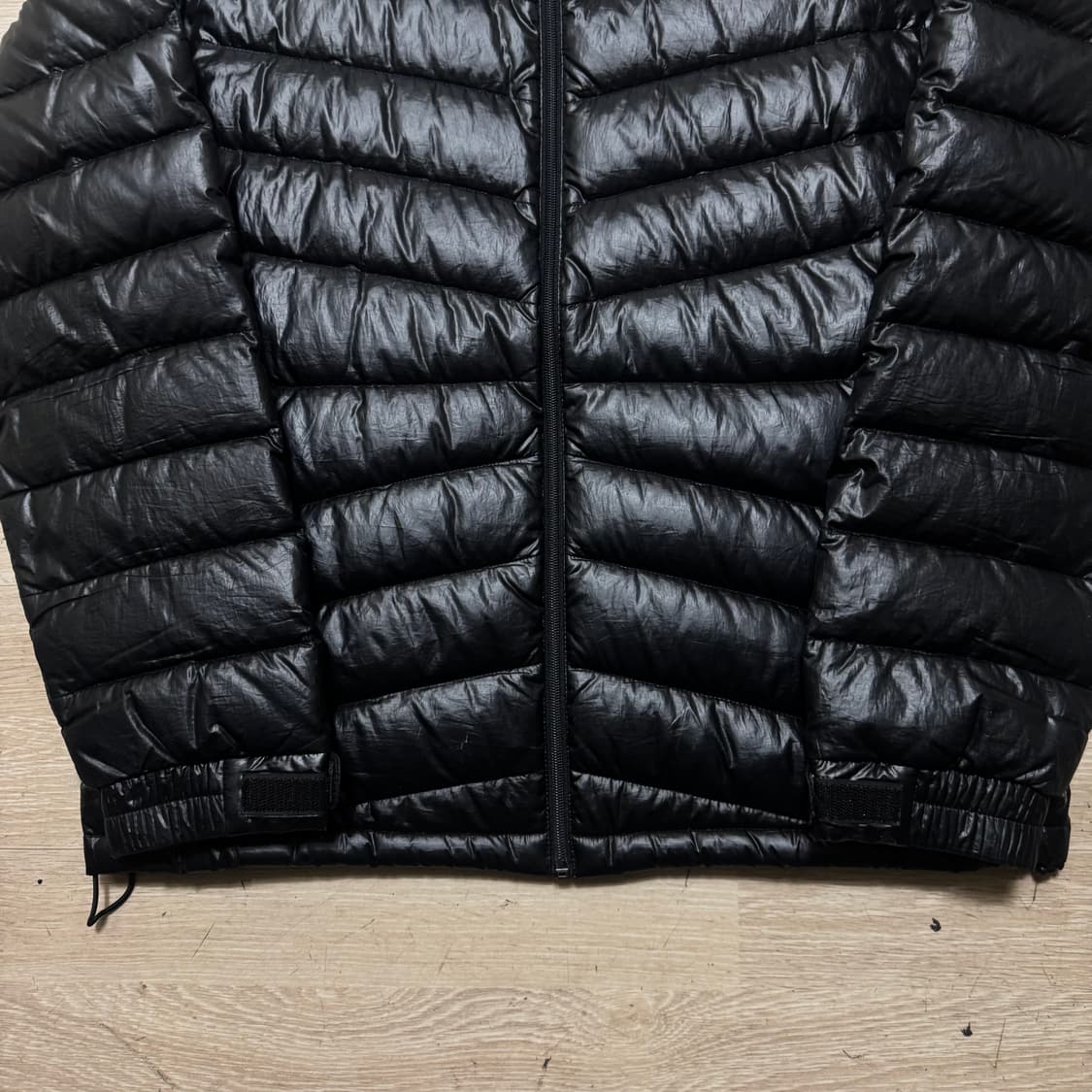 아디다스 구스다운 경량패딩 상품이미지3