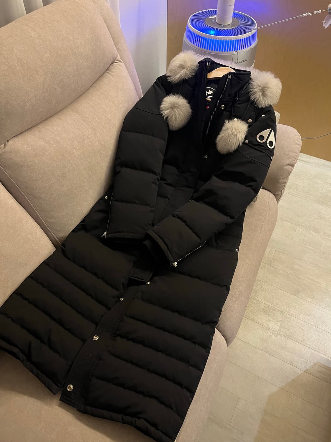 무스너클 서스캐처원 무스너클 여성 롱패딩 상품이미지1