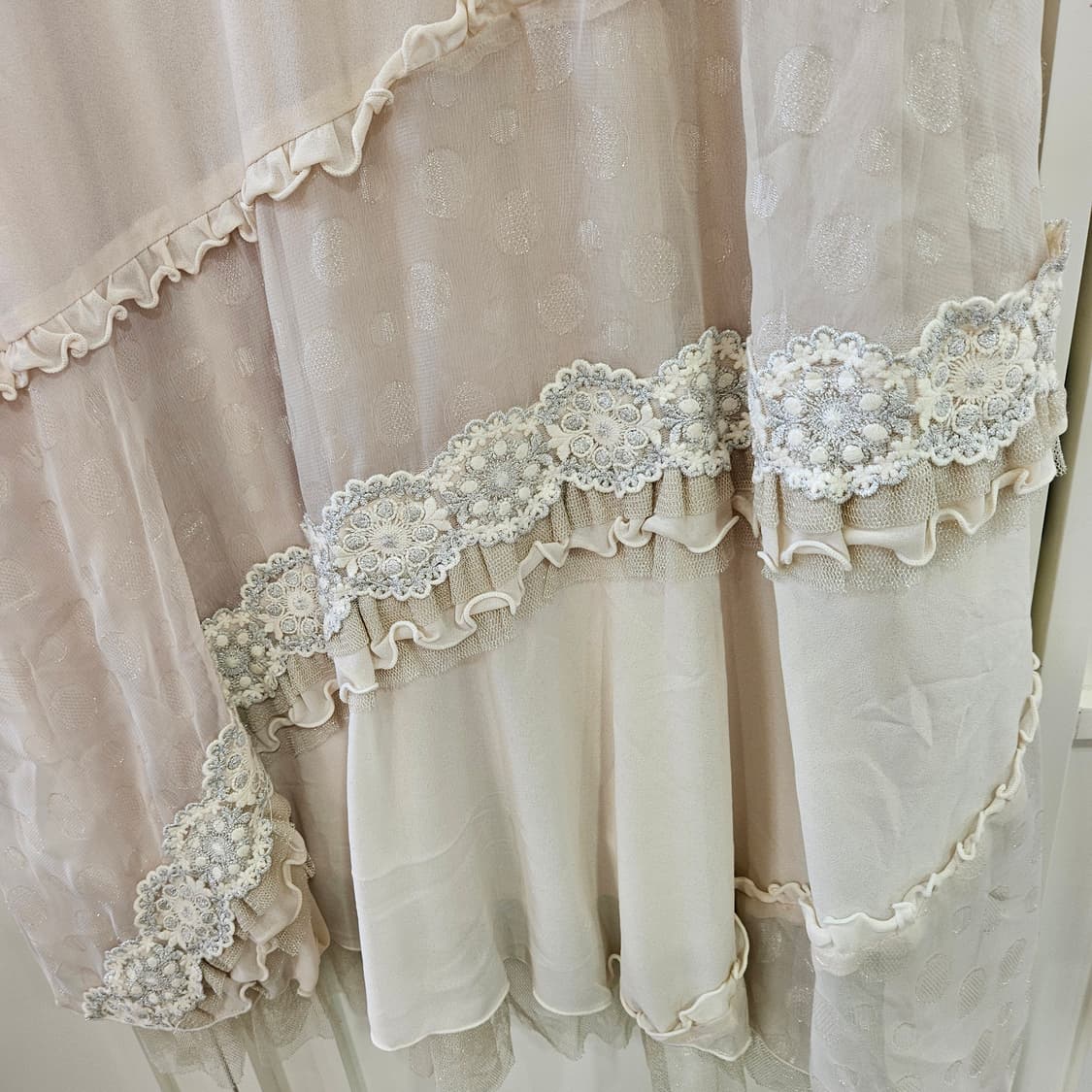 엑시즈 팜(axes femme) 레이스 레이어드 쉬폰 원피스 상품이미지4