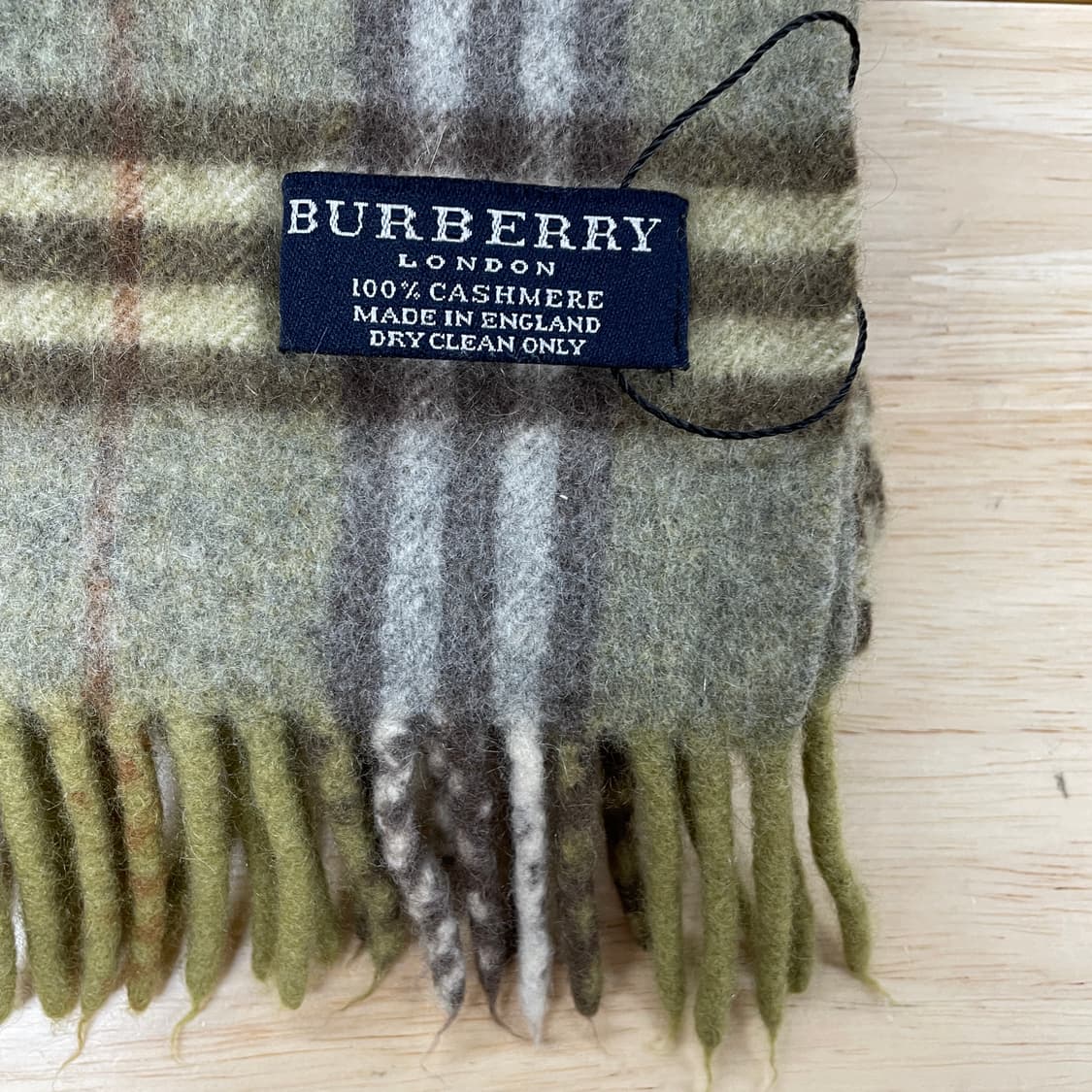 버버리 정품 캐시미어 머플러 그린 상품이미지3