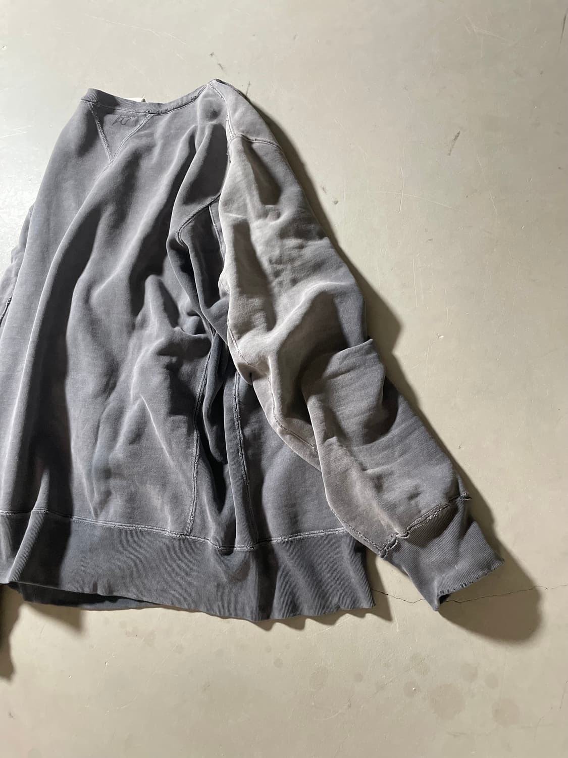 Remi Relief Crewneck Sweatshirt 상품이미지7