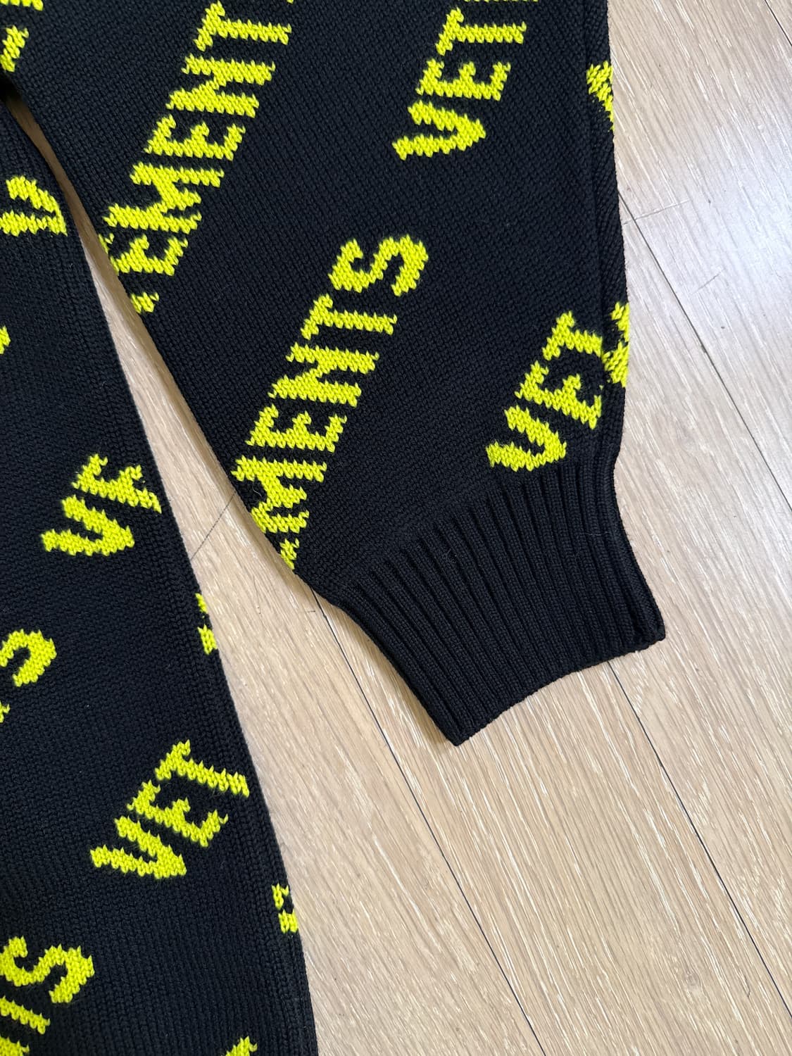 베트멍 니트 상품이미지2