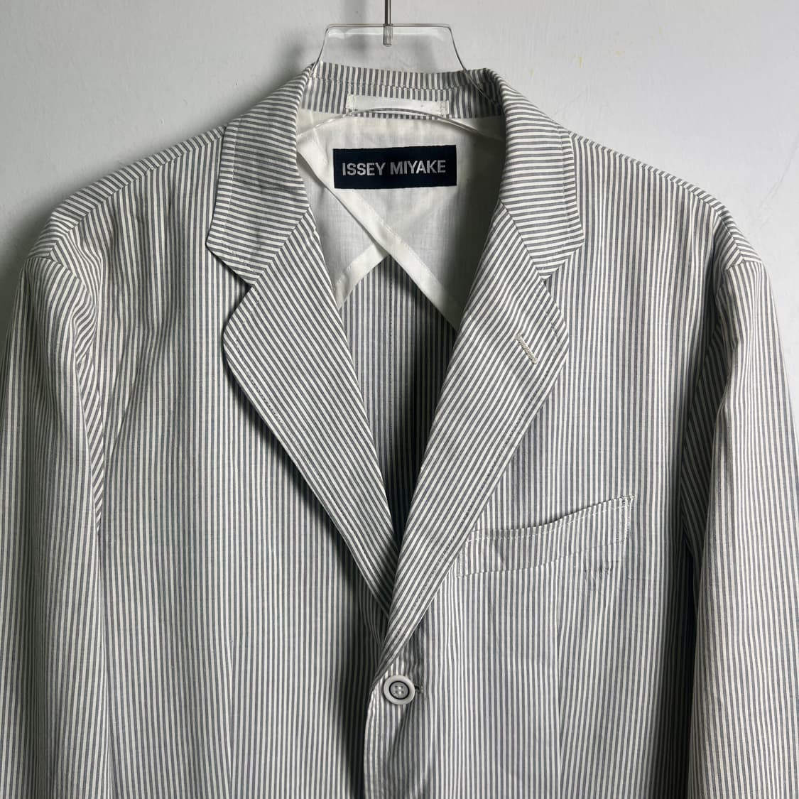 이세이미야케 시어서커 스트라이프 블레이저 상품이미지4