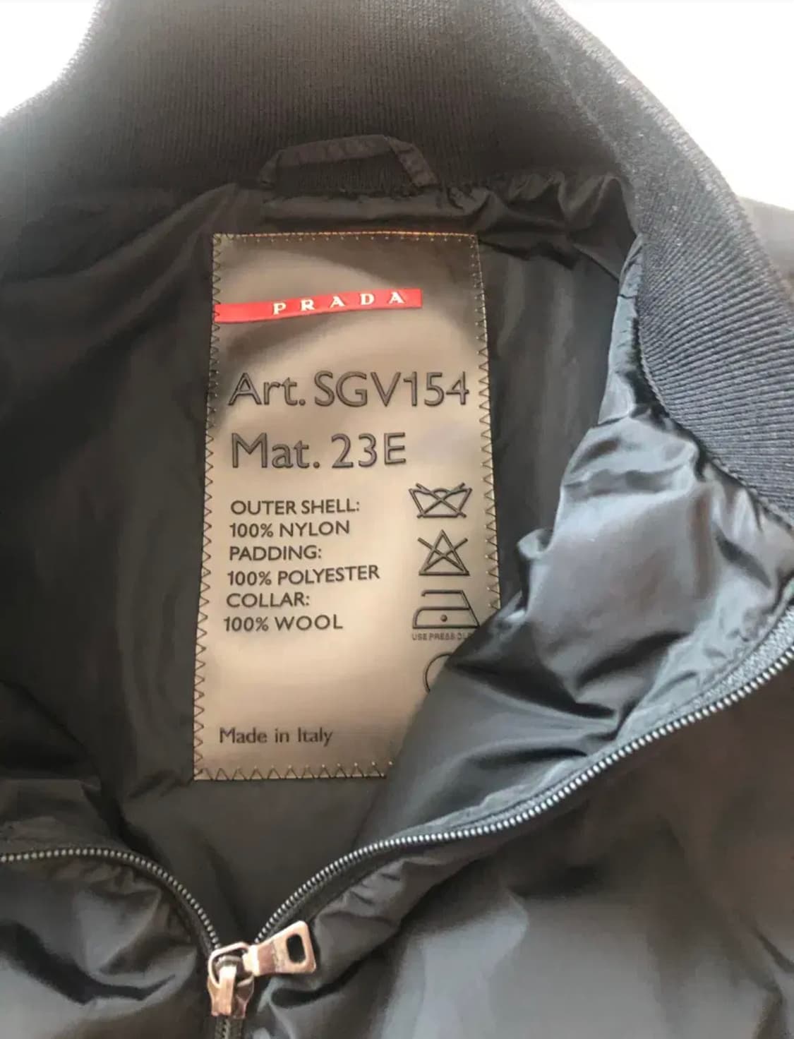 프라다 스포츠 패딩집업 상품이미지2