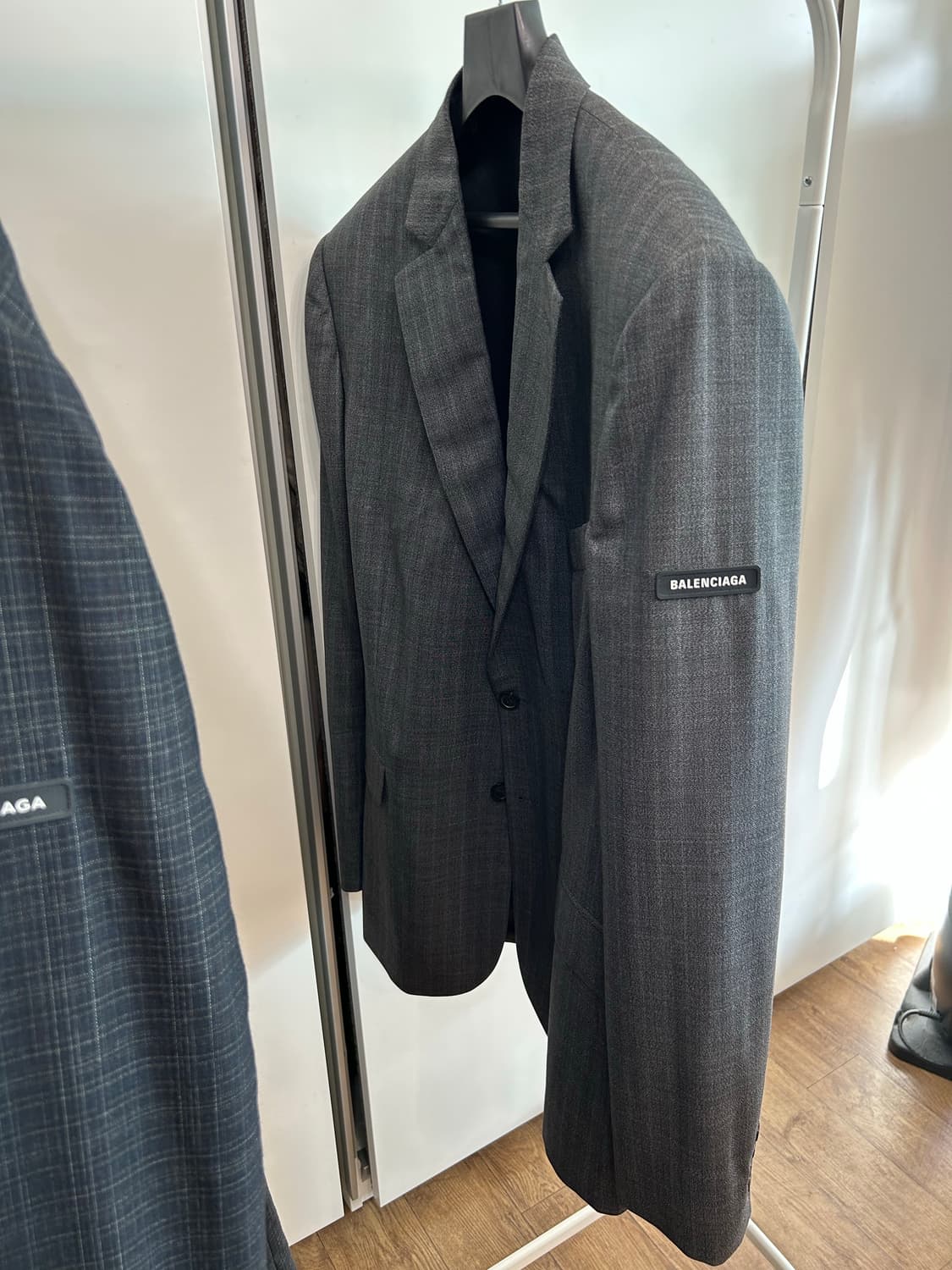 발렌시아가 워시드 체크 블레이저 상품이미지6