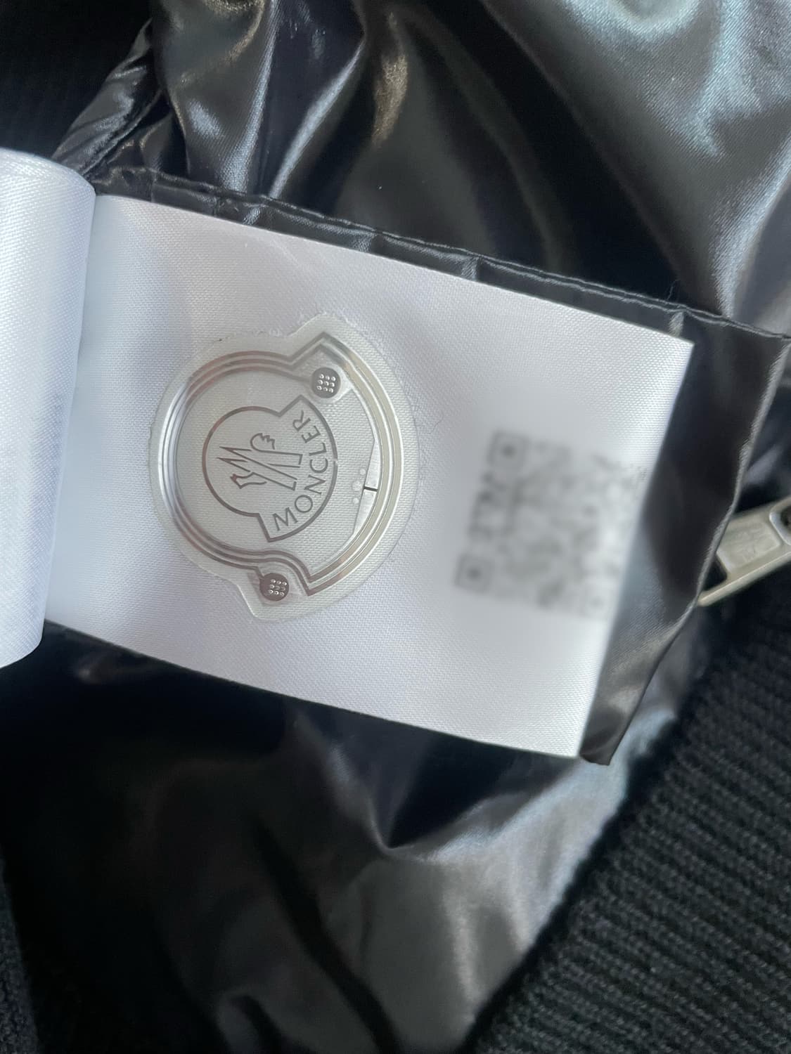 몽클레어 그래픽 니트 패딩 L 정품 급처 상품이미지7