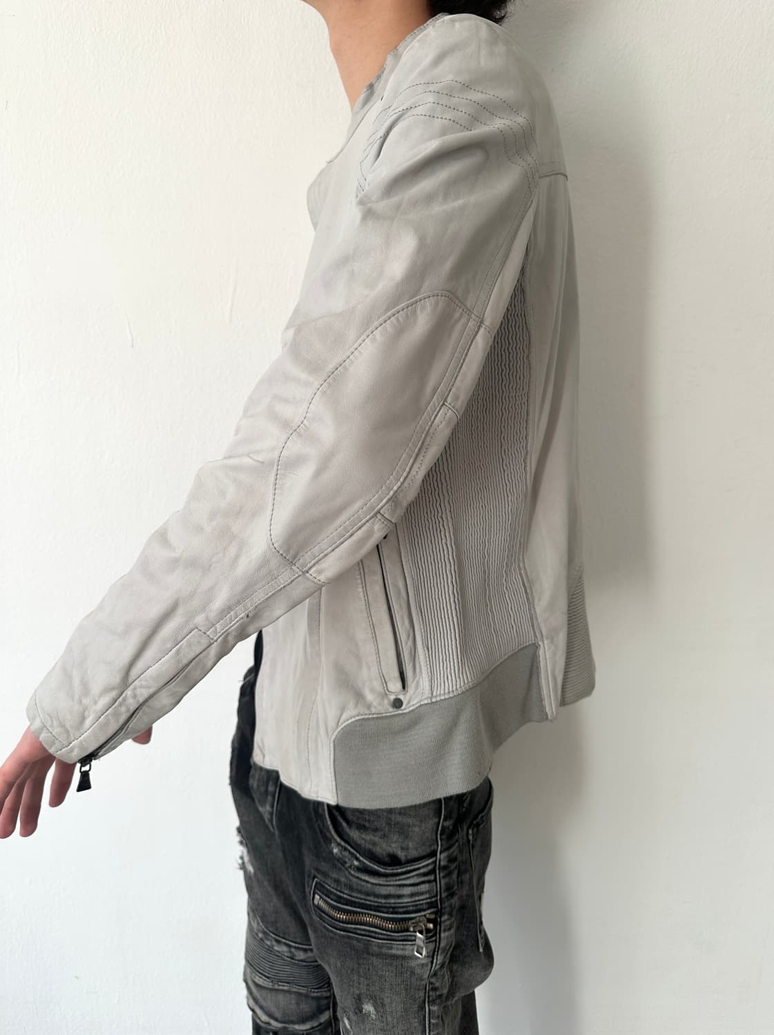 닐바렛x퓨마 더블지퍼 램스킨 레더 자켓 그레이 상품이미지3