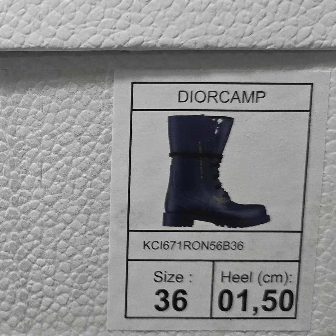 디올 오블리크 디올캠프 러버 앵클  레인부츠 ( 225~230 ) 상품이미지9