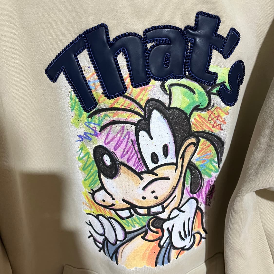 (XL정도) 디즈니 구피 프린팅 자수 후드 티셔츠 상품이미지2