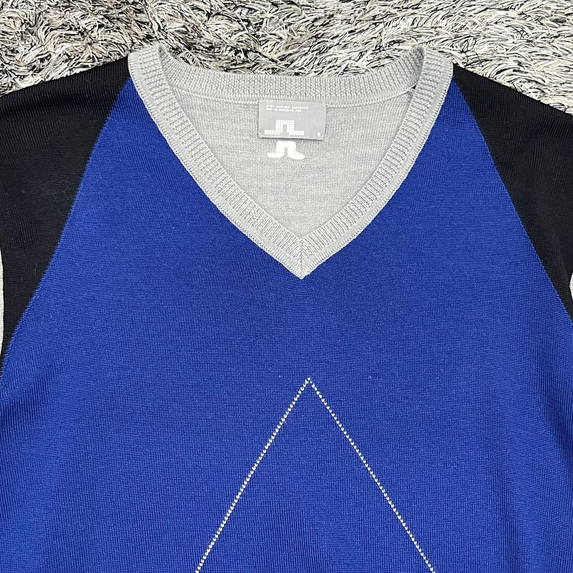 제이린드버그 브이넥 메리노울 100% 니트 (M) 상품이미지3